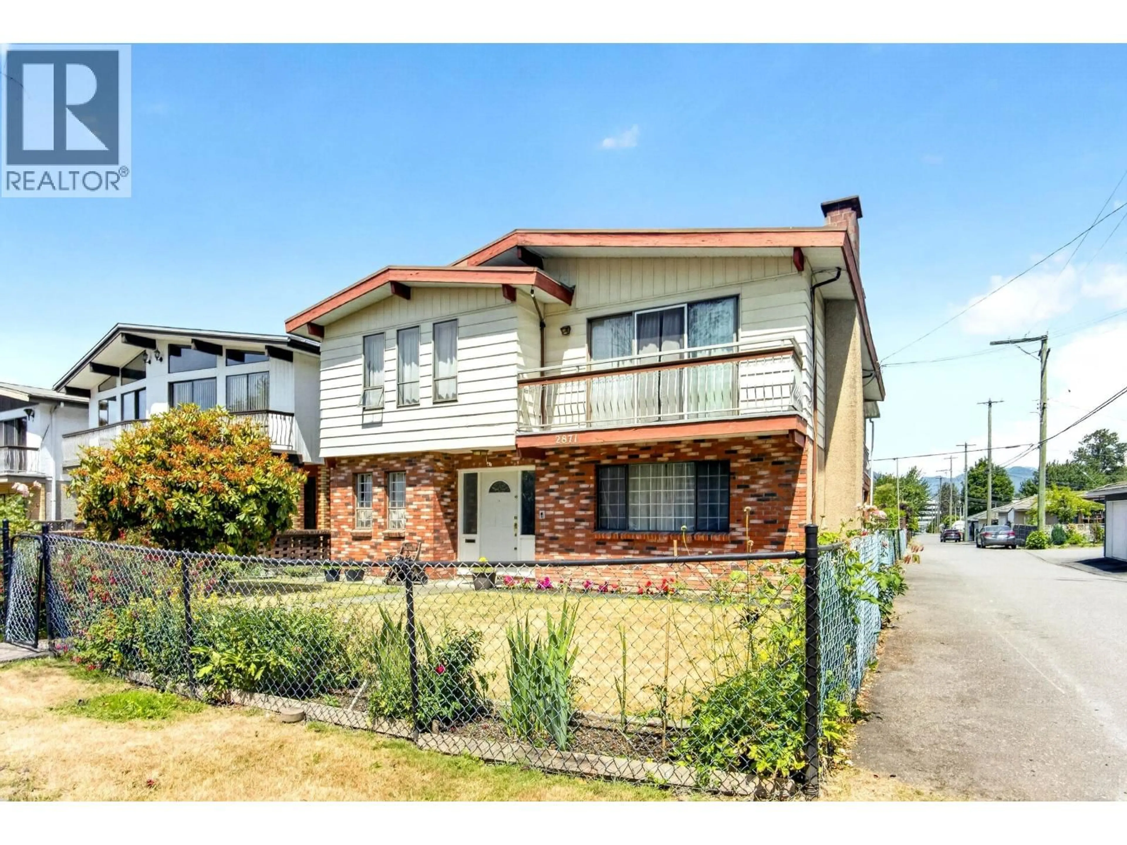 Unknown for 2871 18TH AVENUE, Vancouver British Columbia V5M2R1