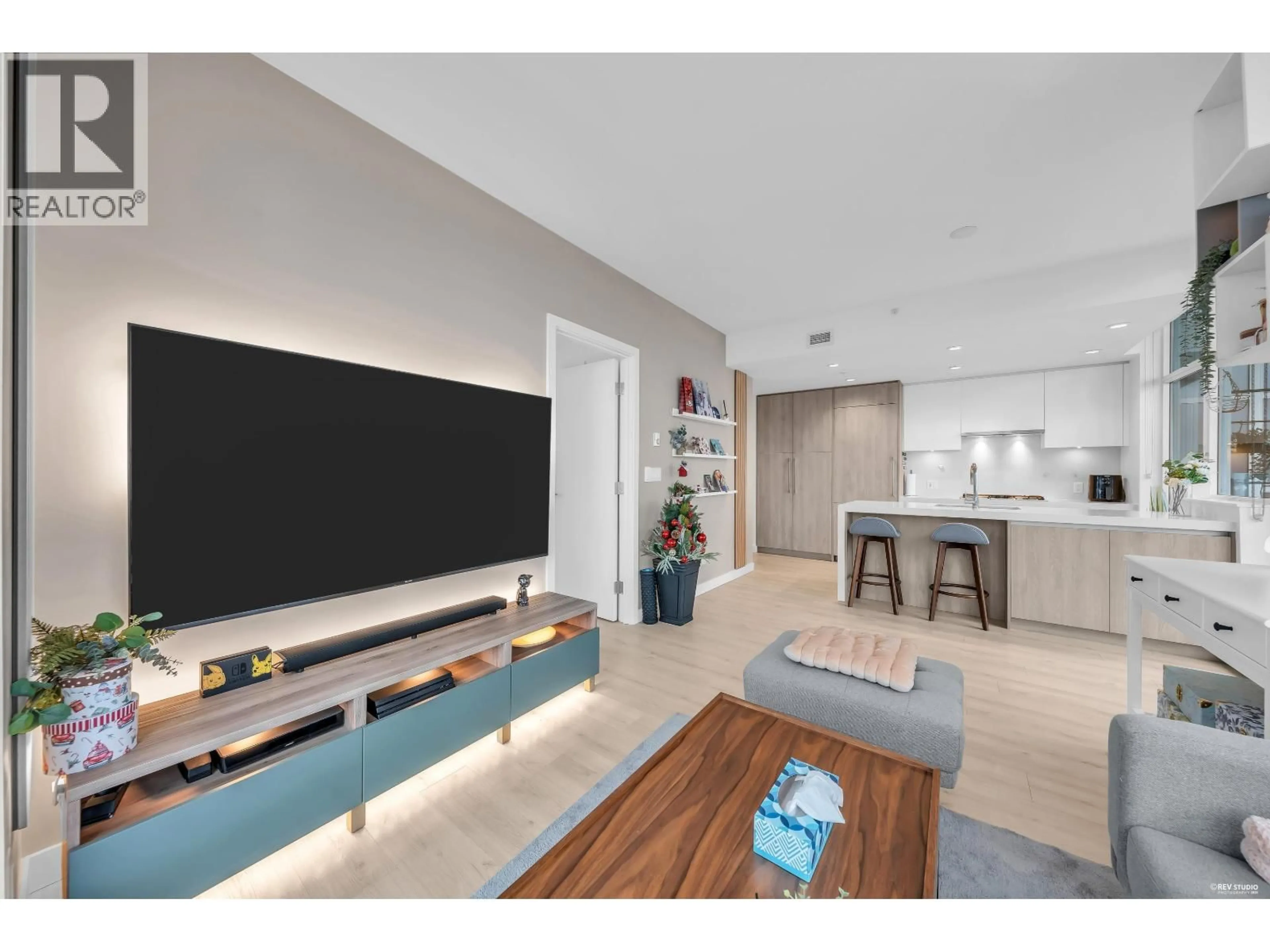 Unknown for 3304 - 6080 MCKAY AVENUE, Burnaby British Columbia V5H0J4