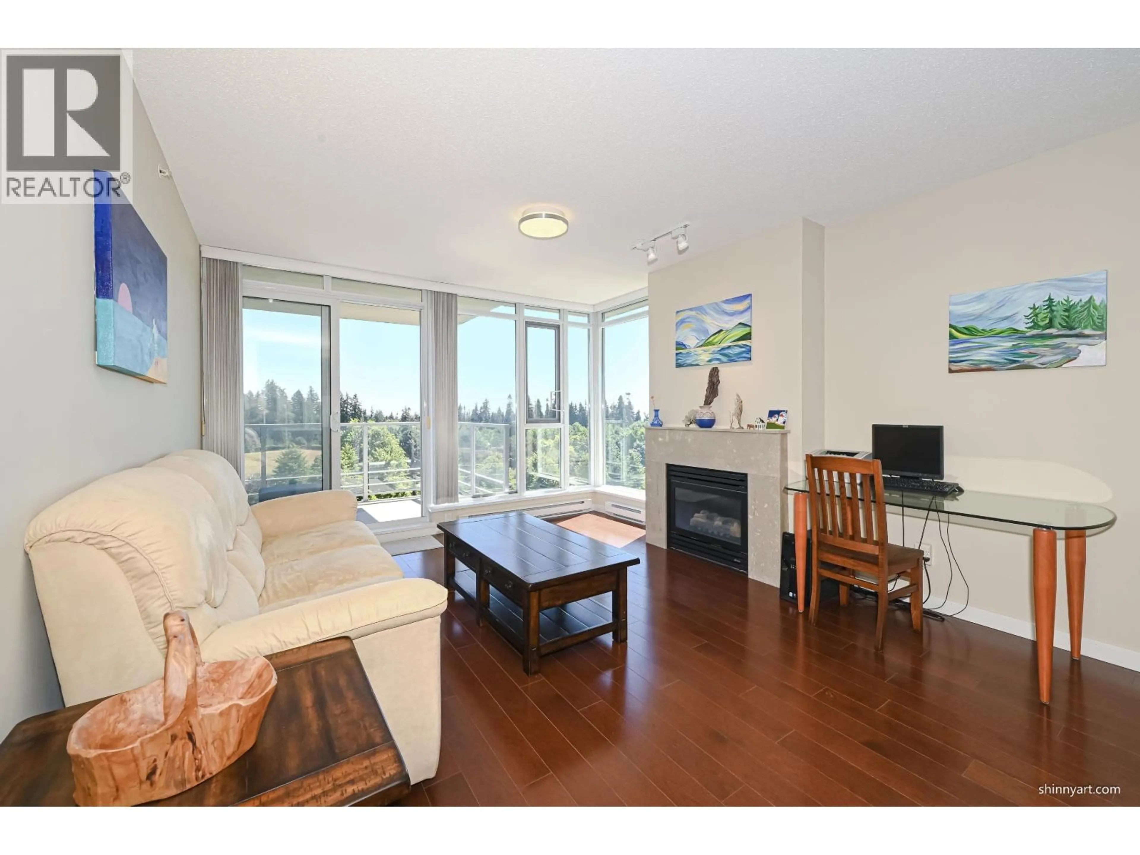 Living room with furniture, wood/laminate floor for 803 - 2688 WEST MALL, Vancouver British Columbia V6T2J8