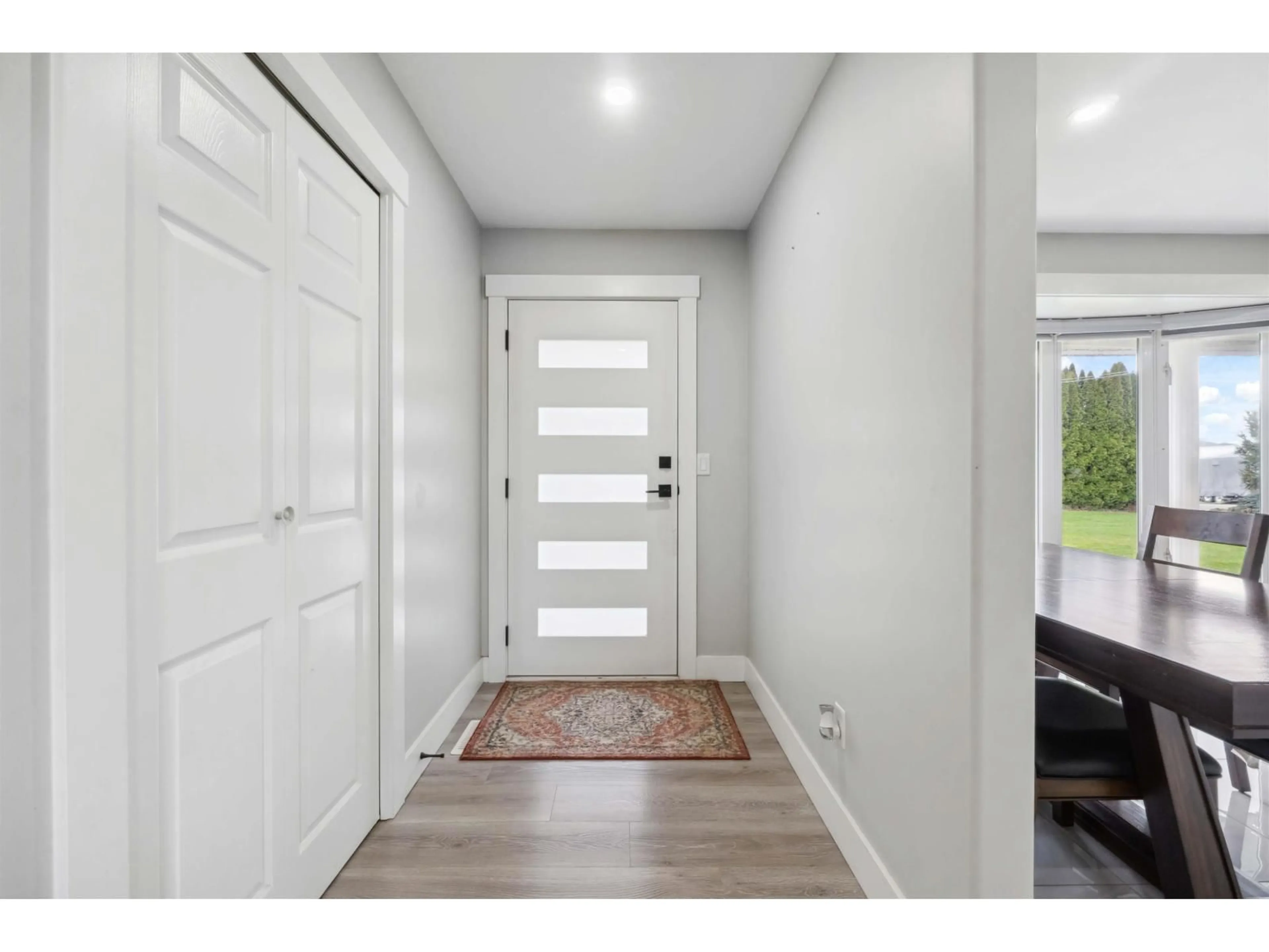 Indoor entryway for 1885 MARION ROAD, Abbotsford British Columbia V3G2J5