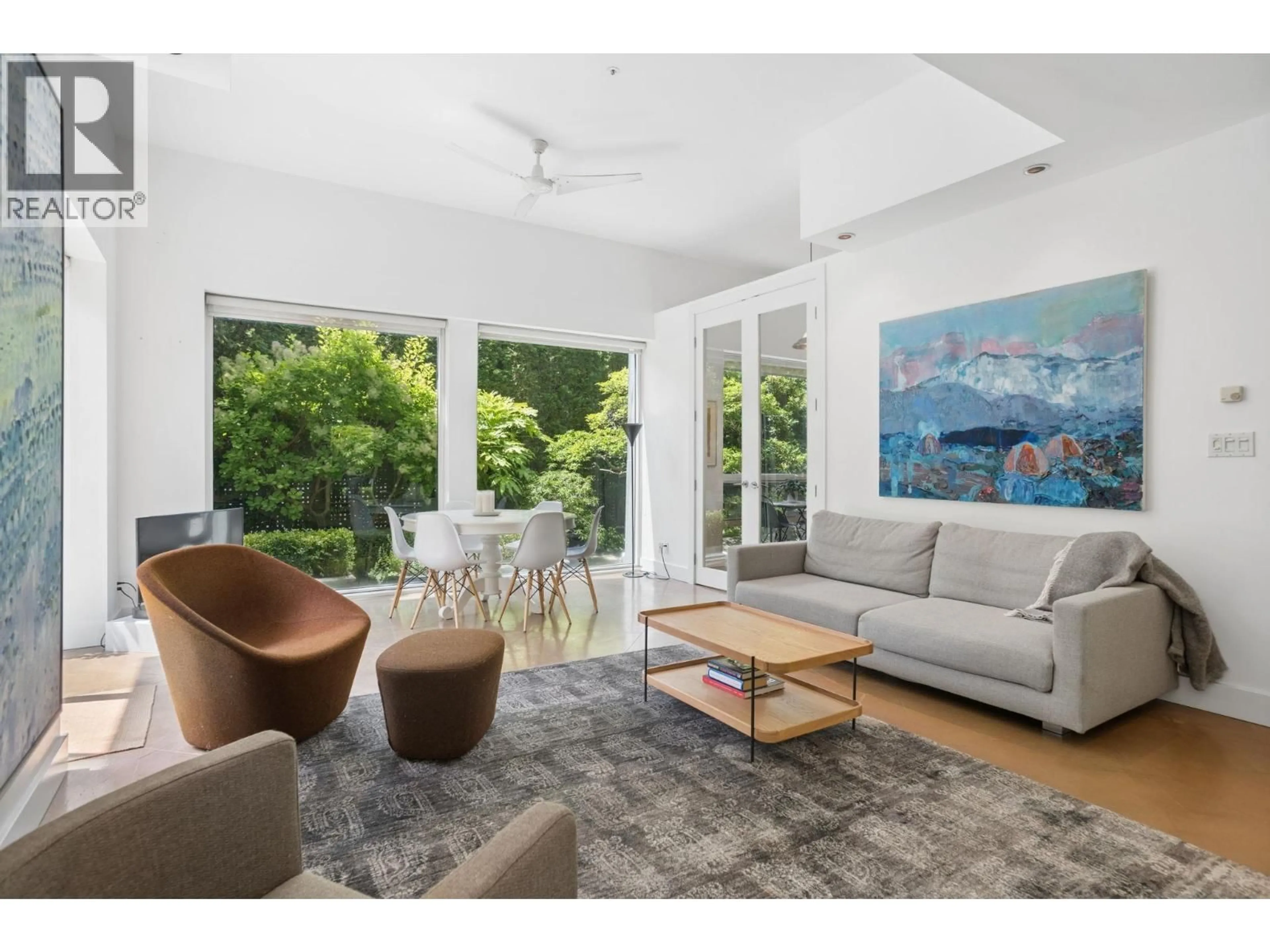 Living room with furniture, unknown for 100 - 1550 15TH AVENUE, Vancouver British Columbia V6J2K6