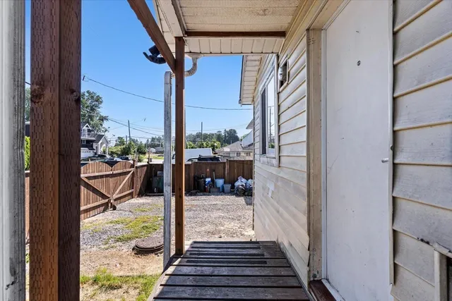 12768 112B AVENUE, Surrey 5