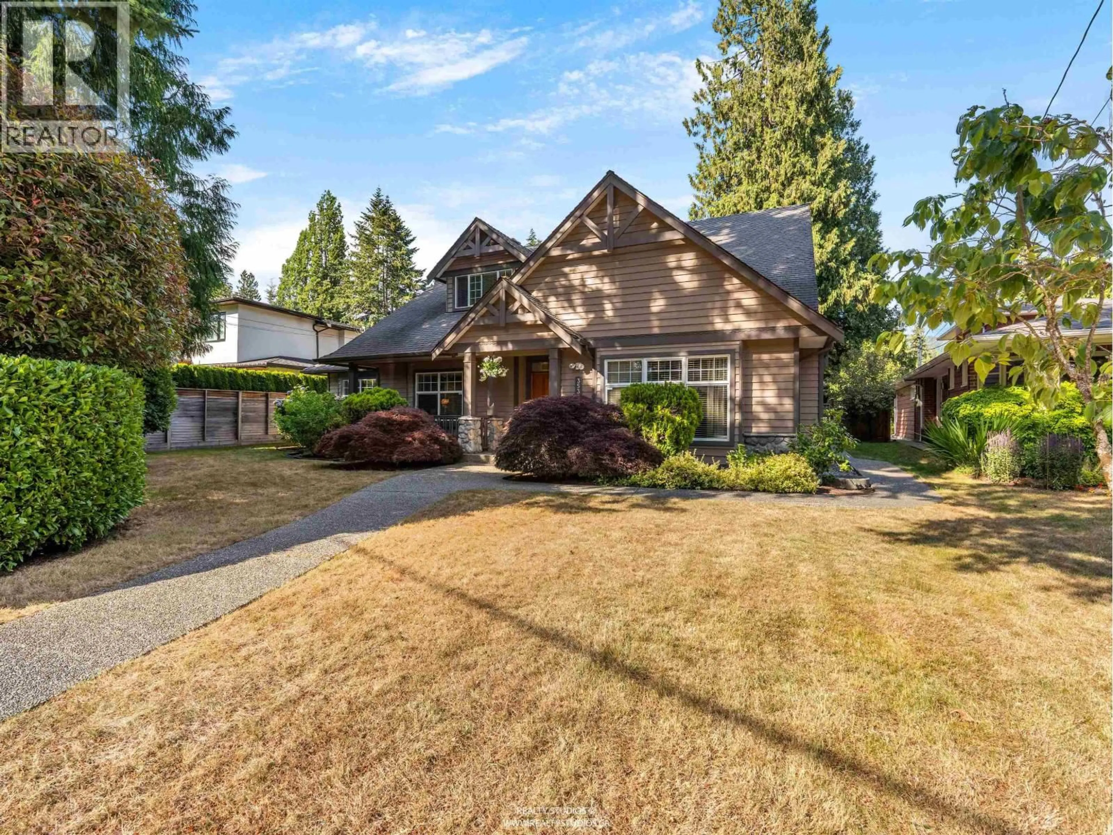 Home with vinyl exterior material, street for 3538 BLUEBONNET ROAD, North Vancouver British Columbia V7R4E1