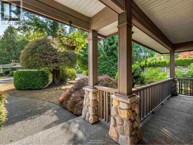 3538 BLUEBONNET ROAD, North Vancouver 5
