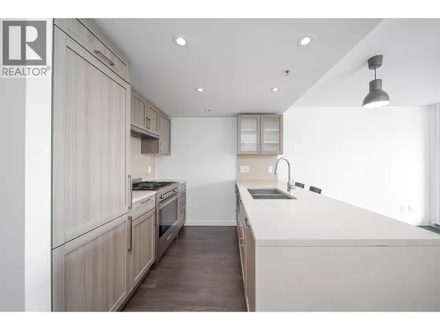 915 - 5665 BOUNDARY ROAD, Vancouver 3