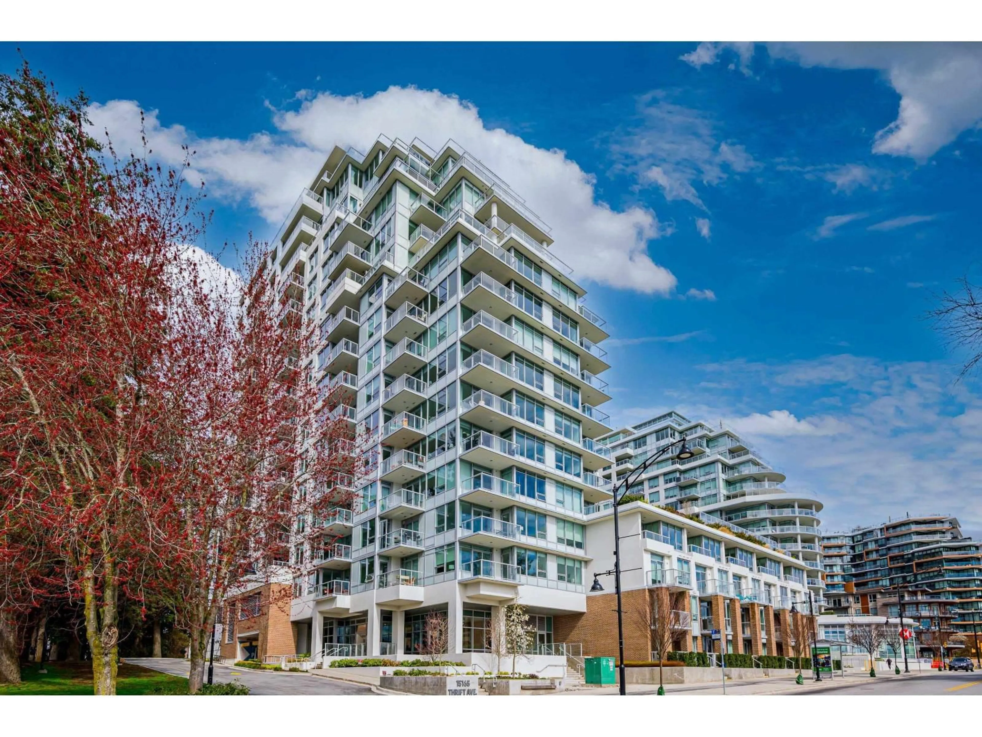 Unknown for 402 - 15165 THRIFT AVENUE, Surrey British Columbia V4B0C1