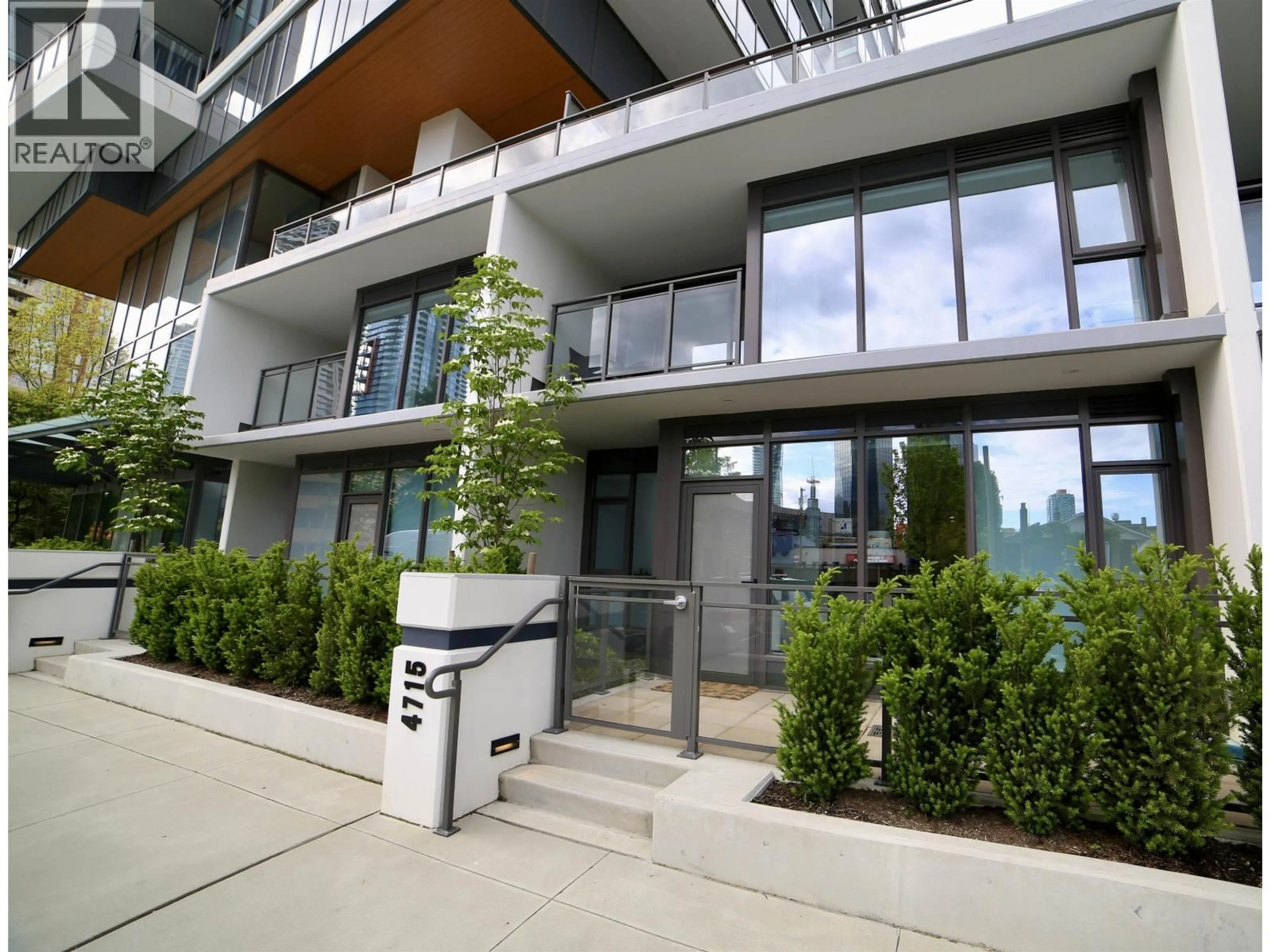 Unknown for 4715 - 4711 HAZEL STREET, Burnaby British Columbia V5H0J9
