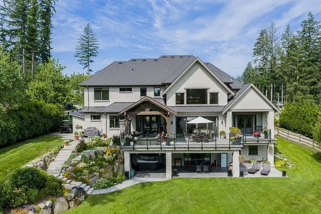142 208 STREET, Langley 3