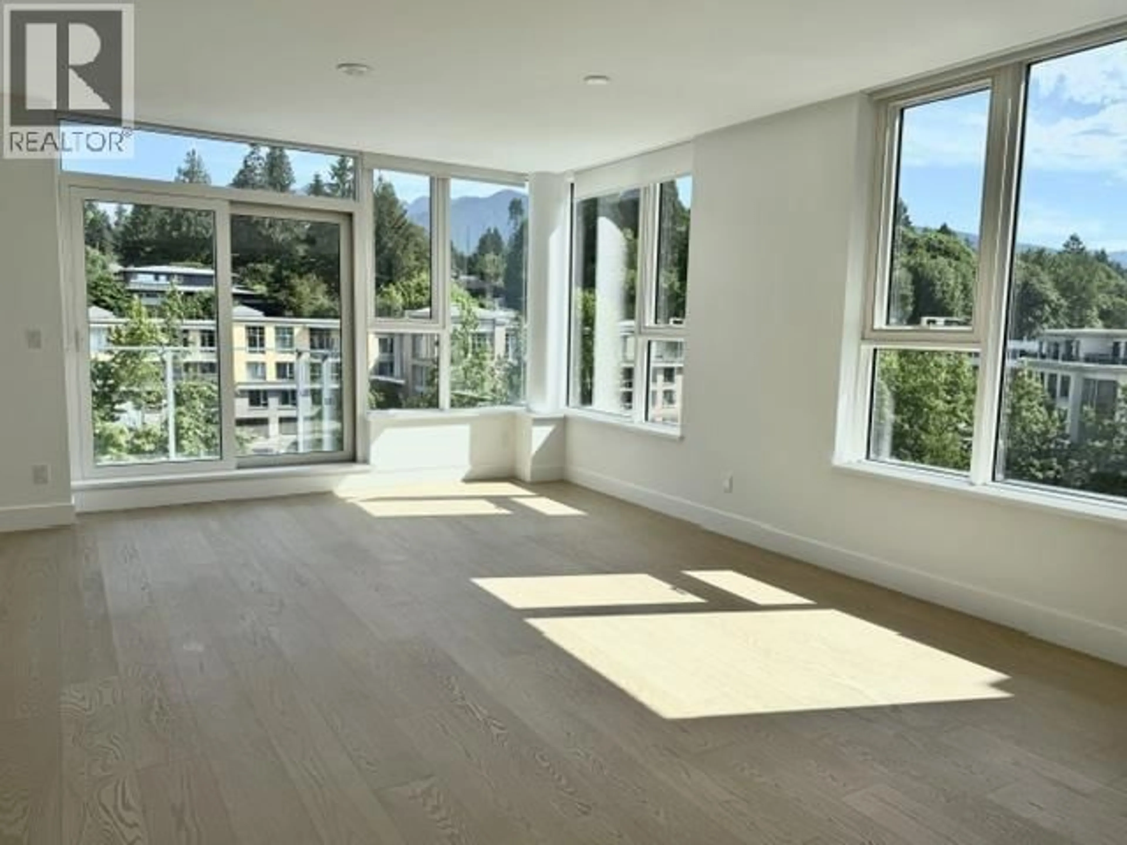 A pic of a room for 602 - 423 6TH STREET, West Vancouver British Columbia V7T0A1