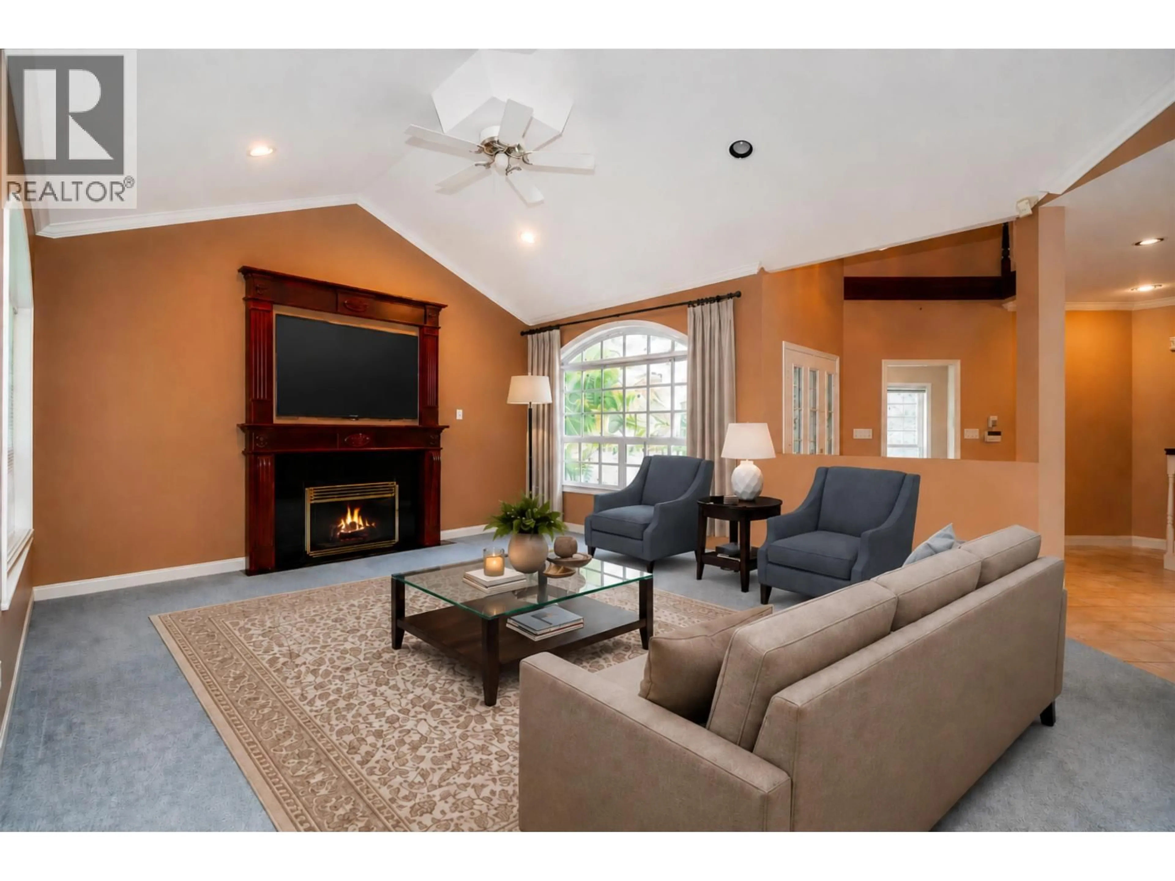 Living room with furniture, unknown for 3170 HALLAM COURT, Coquitlam British Columbia V3E3C3