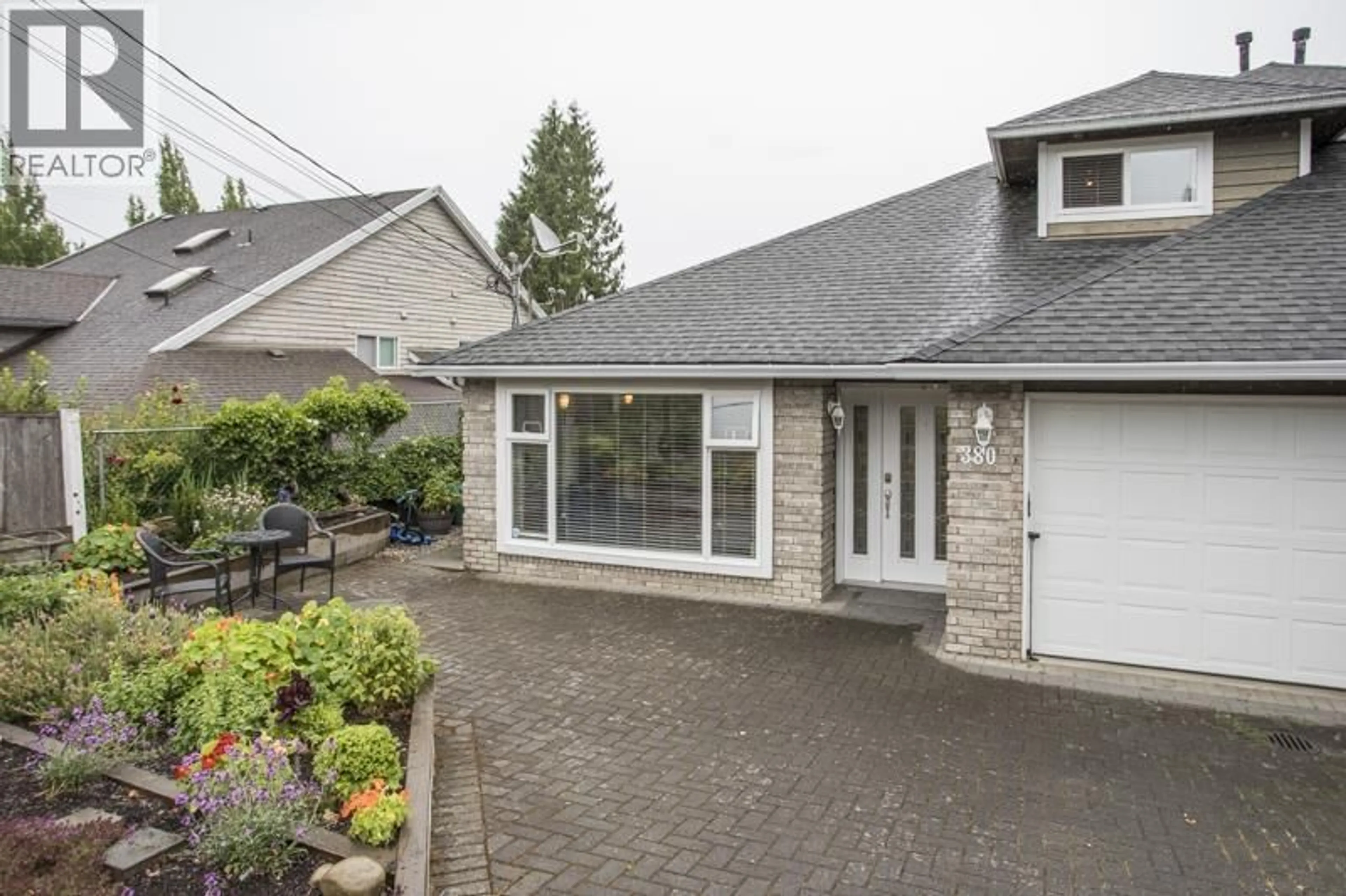 Patio, street for 380 55A STREET, Delta British Columbia V4M3L9