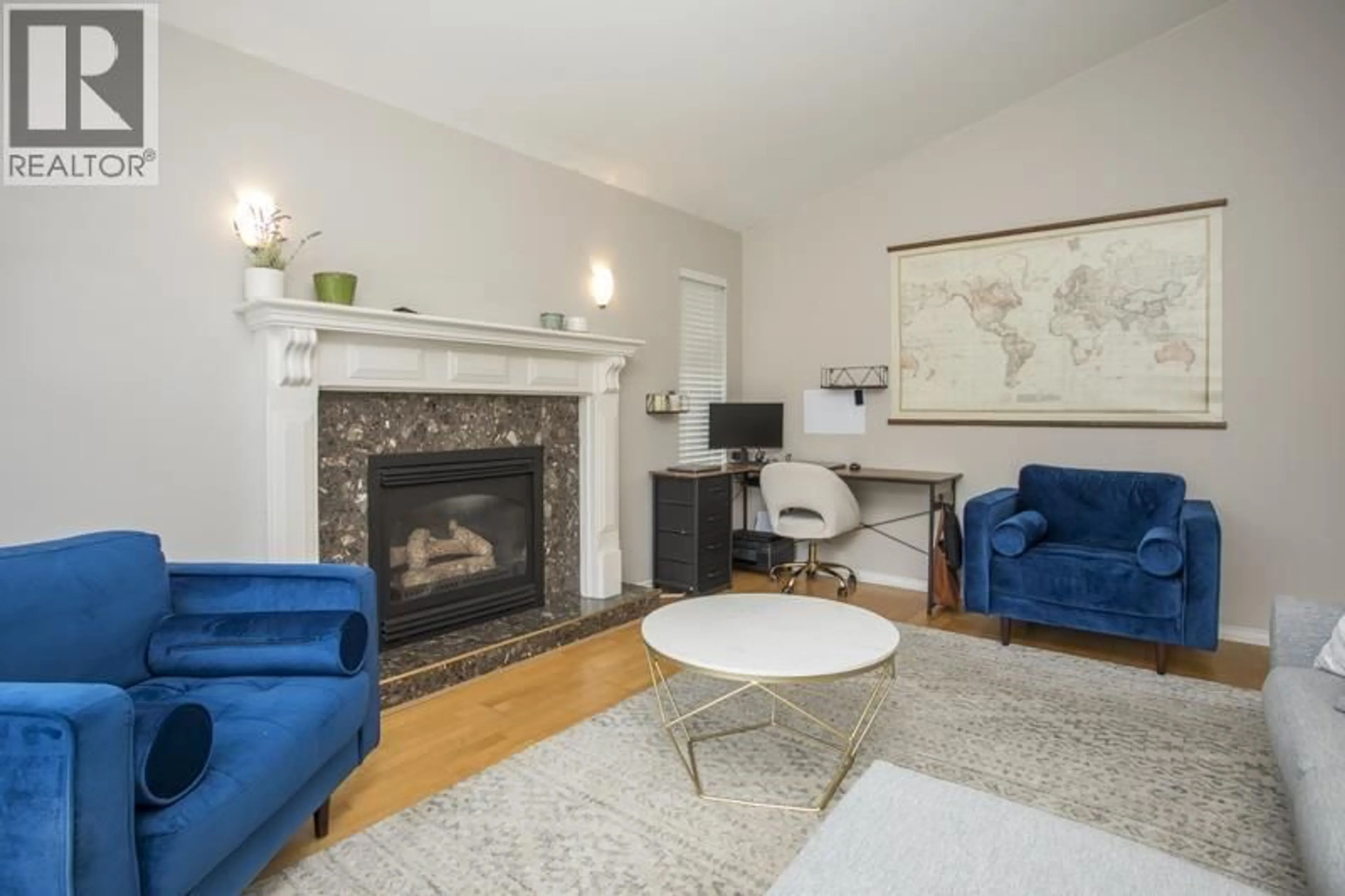 Living room with furniture, unknown for 380 55A STREET, Delta British Columbia V4M3L9