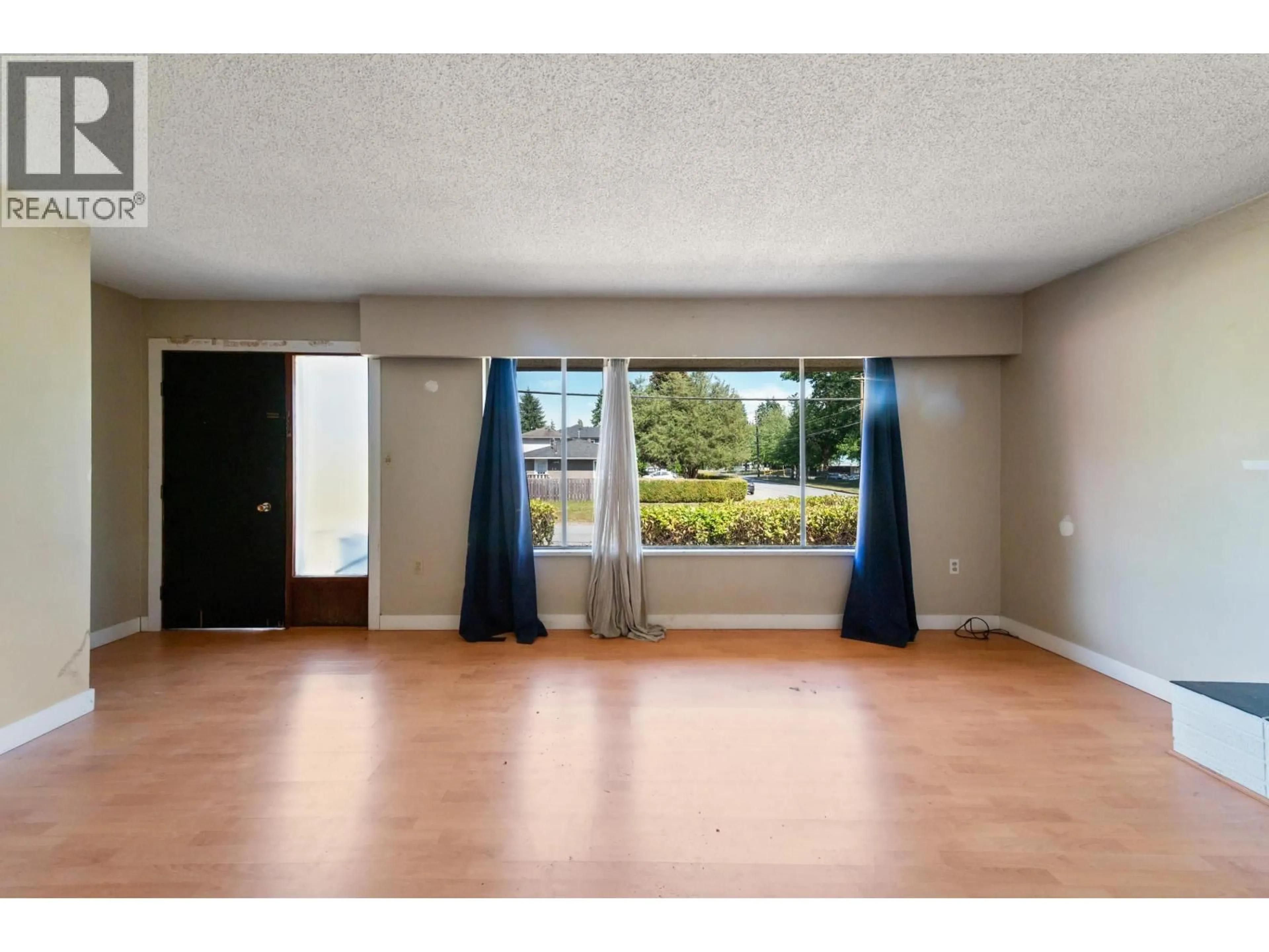 A pic of a room for 3425 FLINT STREET, Port Coquitlam British Columbia V3B4J4