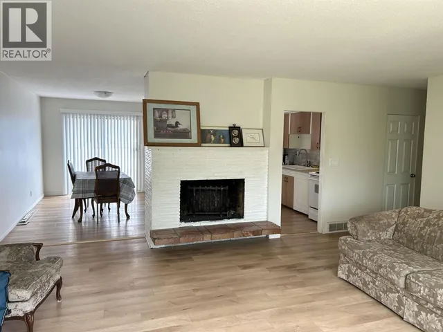 450 KELLY STREET, Prince George 5