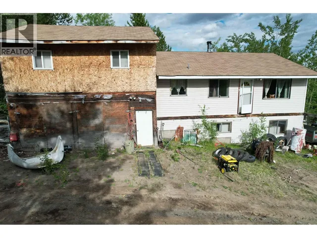 7285 90 MILE LOOP ROAD, 100 Mile House 3