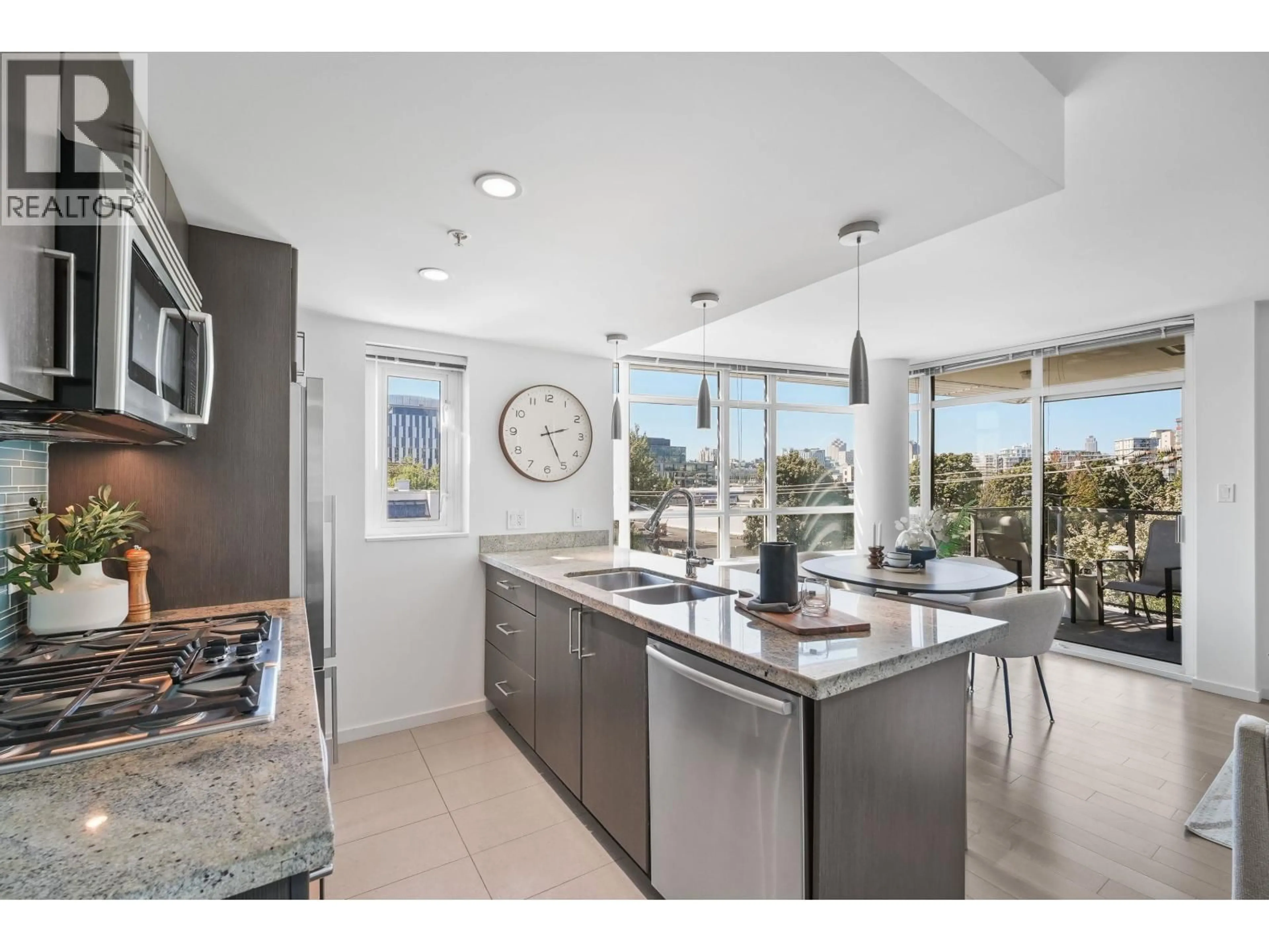 Open concept kitchen, ceramic/tile floor for 503 - 89 2ND AVENUE, Vancouver British Columbia V5Y0G9