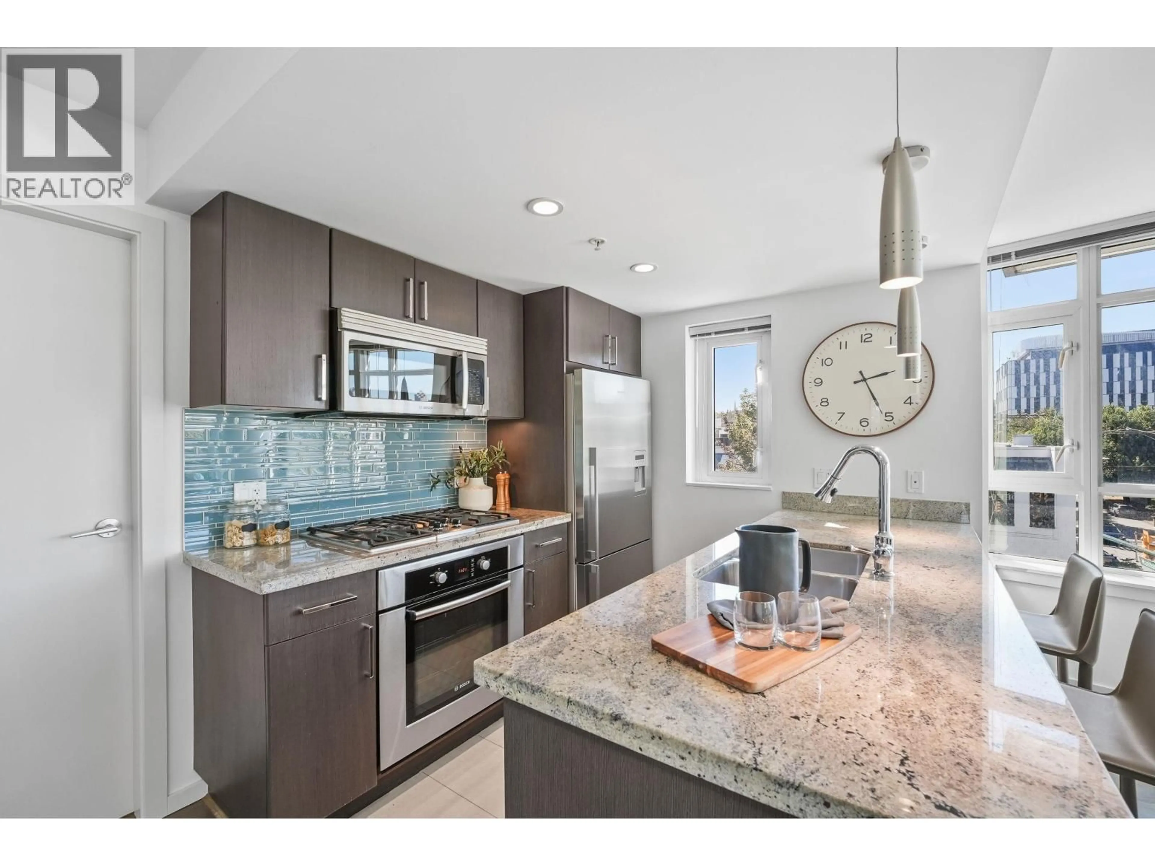 Open concept kitchen, ceramic/tile floor for 503 - 89 2ND AVENUE, Vancouver British Columbia V5Y0G9