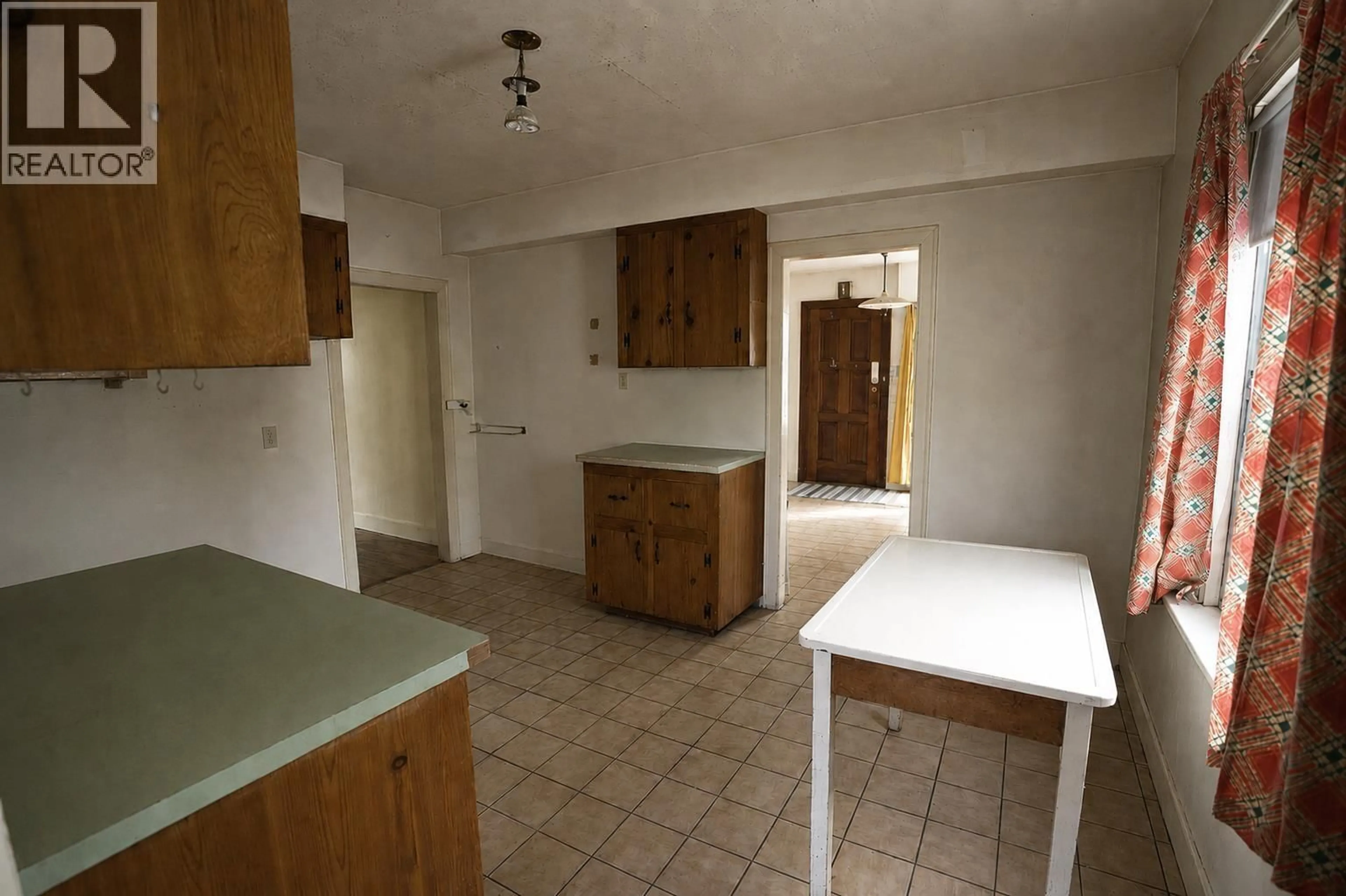 A pic of a room for 9400 PATTERSON ROAD, Richmond British Columbia V6X1R1