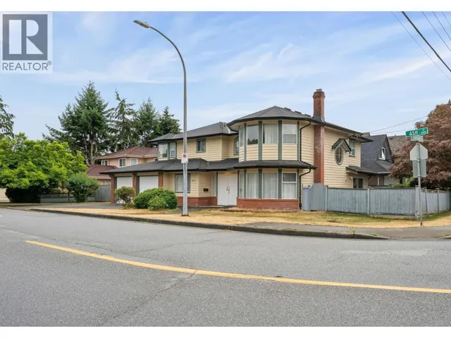 8511 ASH STREET, Richmond 2