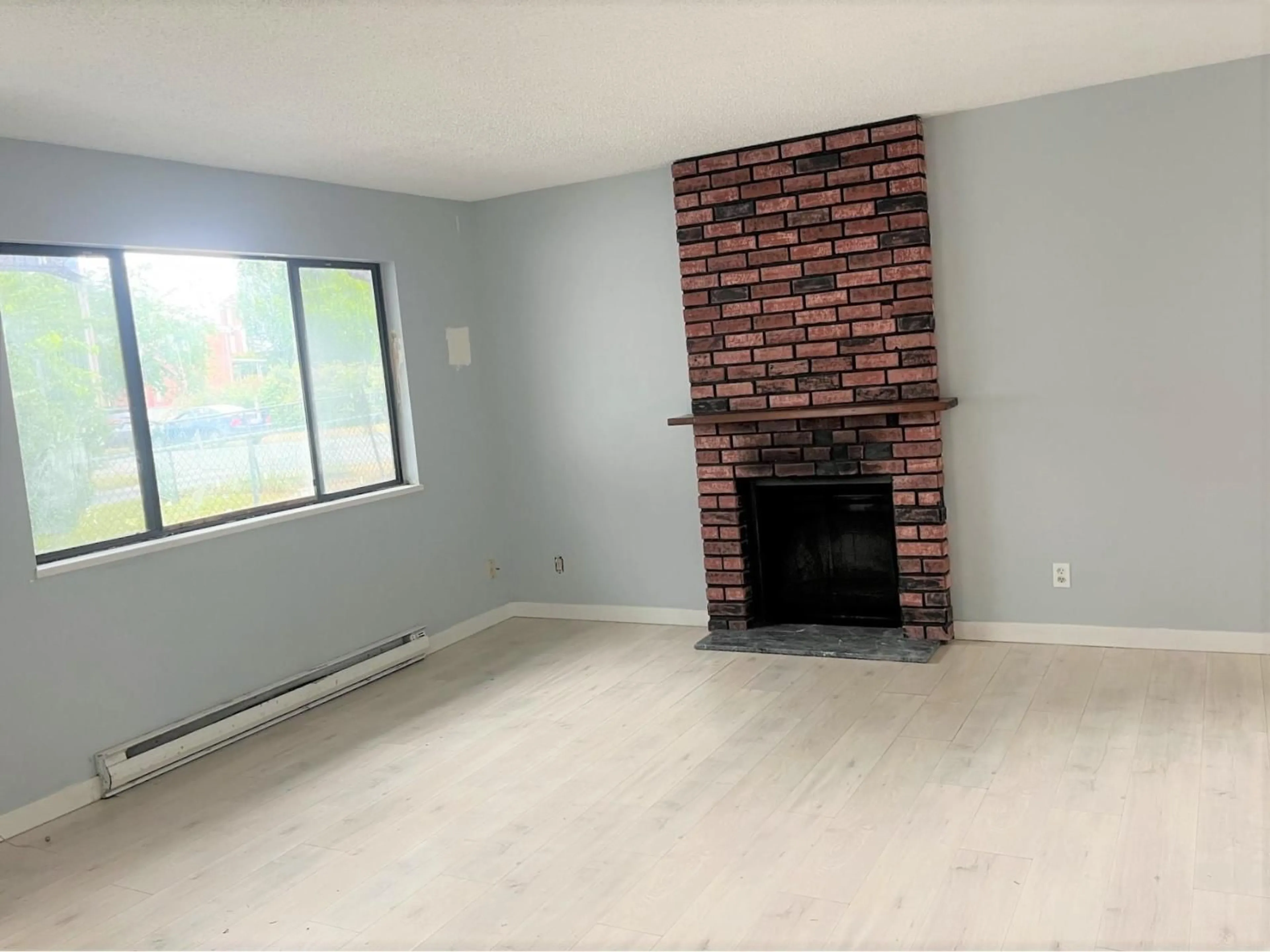 A pic of a room for 11859 89A AVENUE, Delta British Columbia V4C3G8