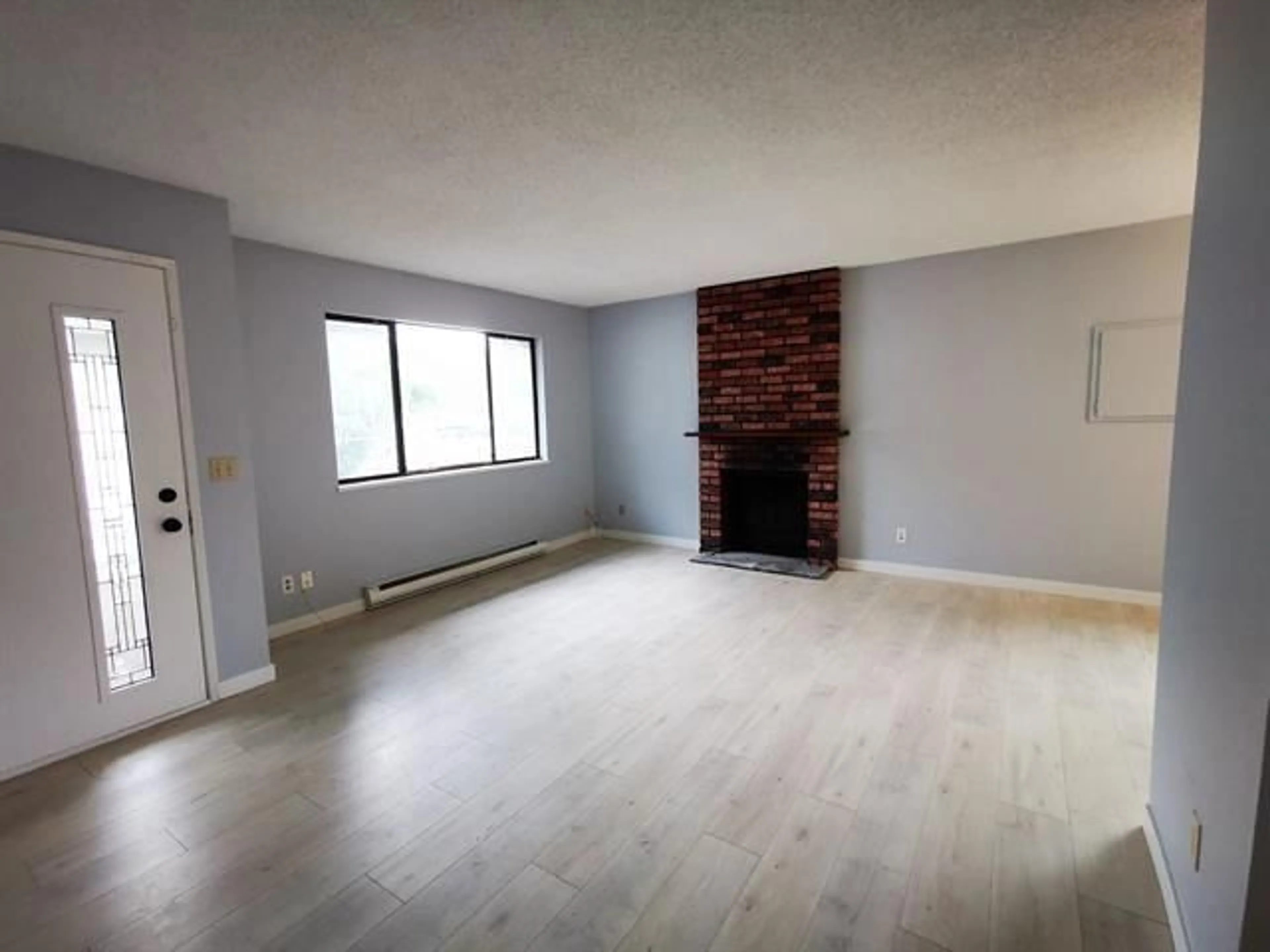 A pic of a room for 11859 89A AVENUE, Delta British Columbia V4C3G8