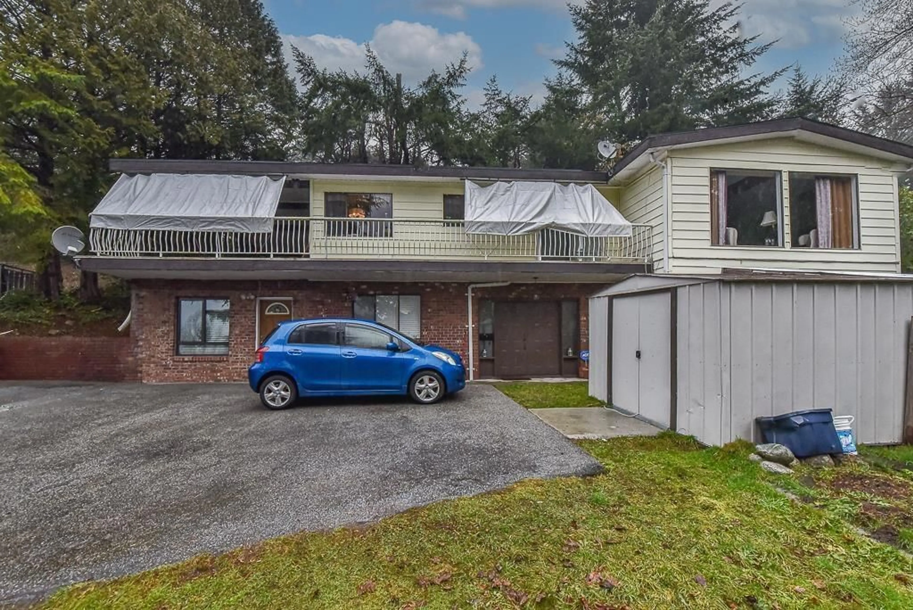 A pic from outside/outdoor area/front of a property/back of a property/a pic from drone, street for 13243 COULTHARD ROAD, Surrey British Columbia V3X3E5