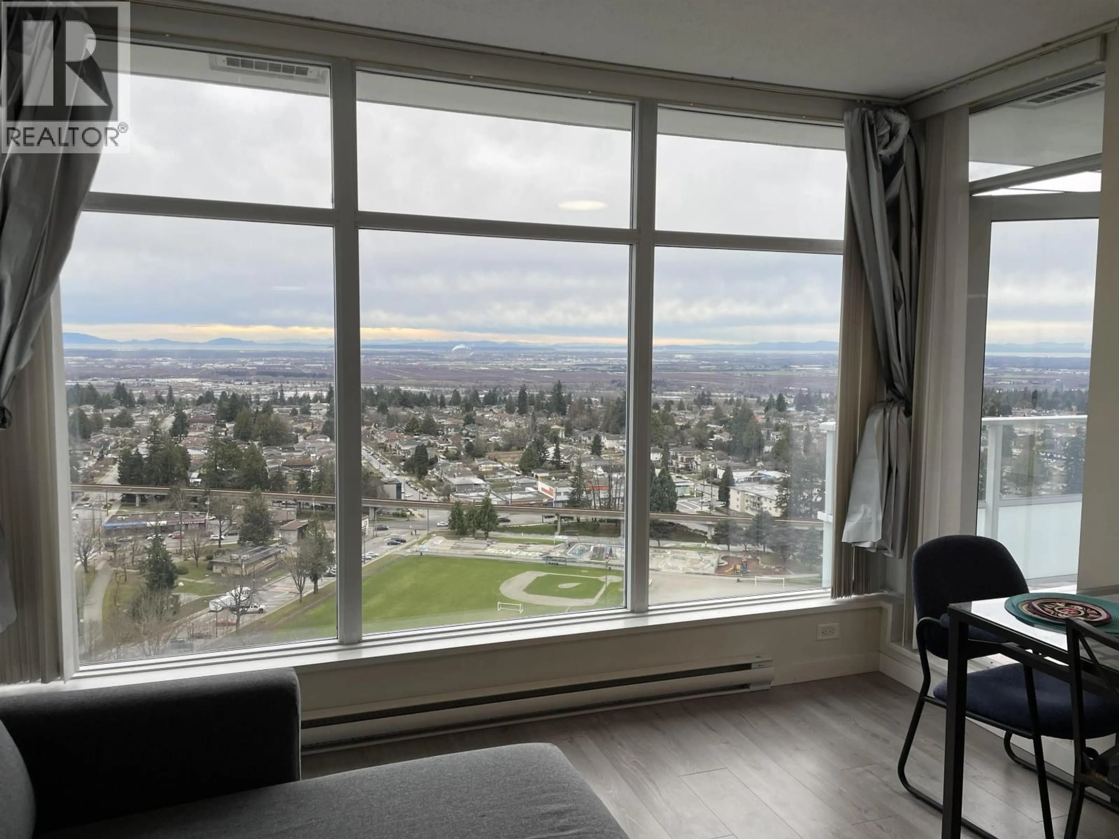 A pic of a room for 2707 - 4880 BENNETT STREET, Burnaby British Columbia V5H0C1