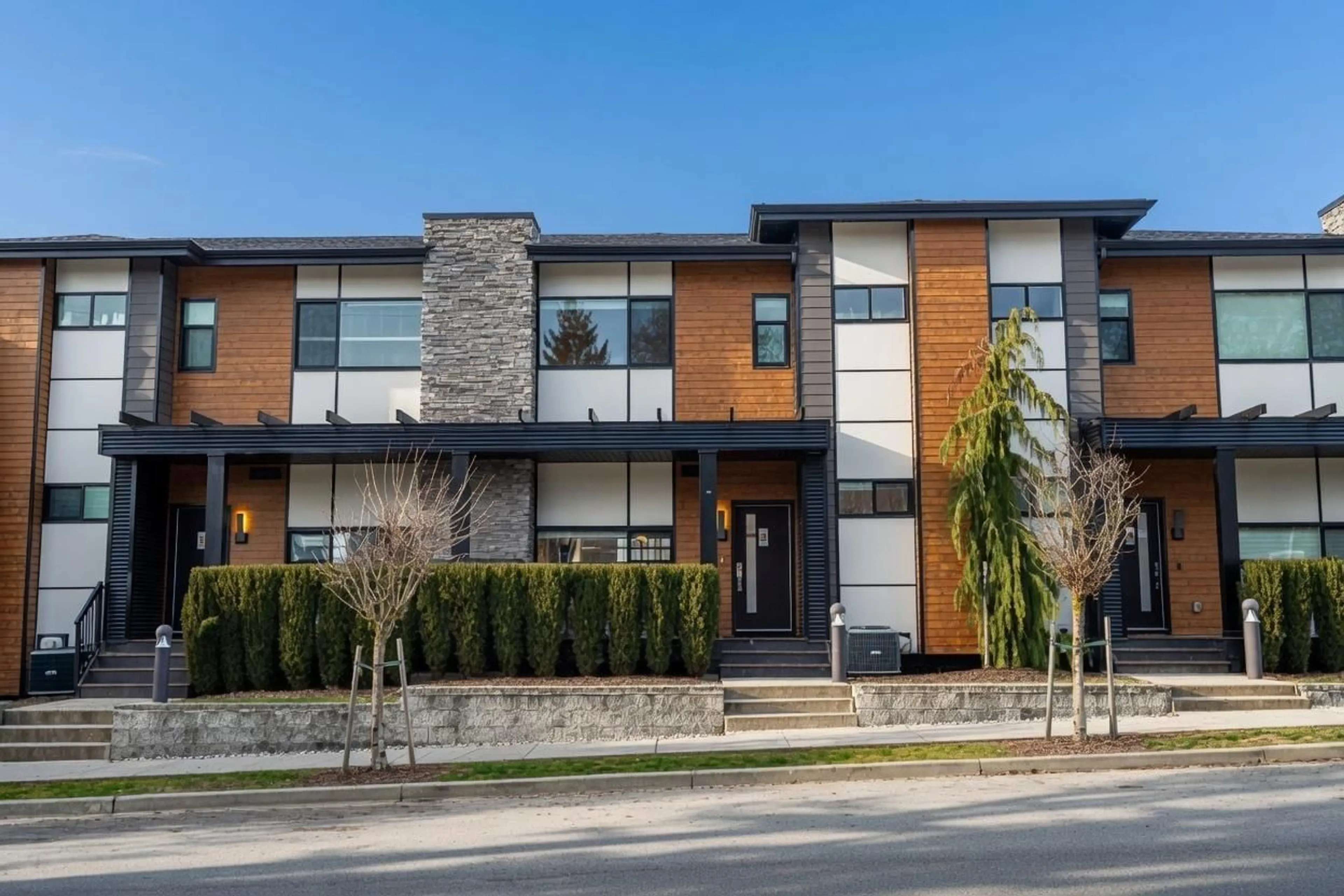 Home with brick exterior material, street for 3 - 33209 CHERRY AVENUE, Mission British Columbia V2V0G8