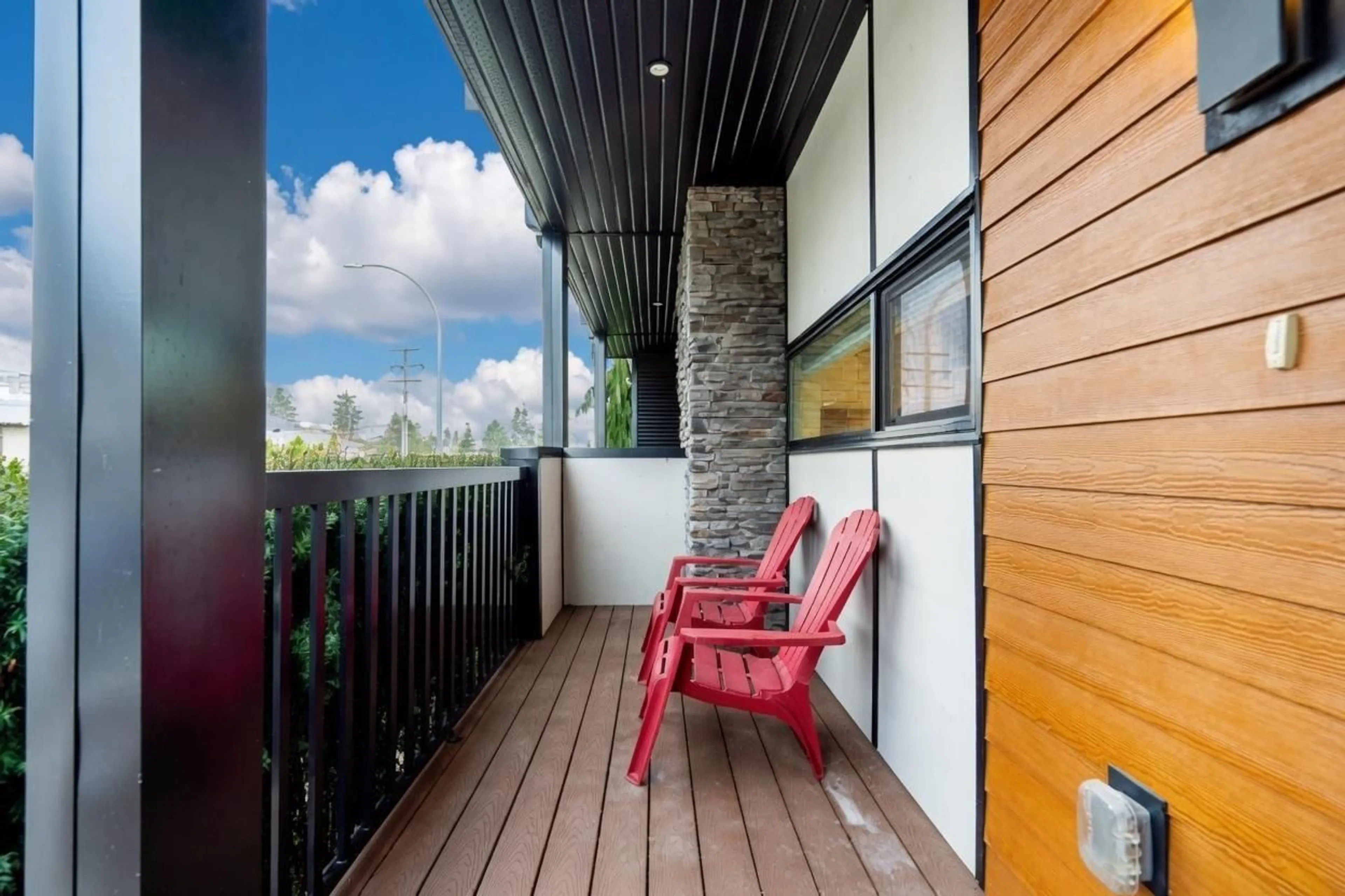 Patio, unknown for 3 - 33209 CHERRY AVENUE, Mission British Columbia V2V0G8