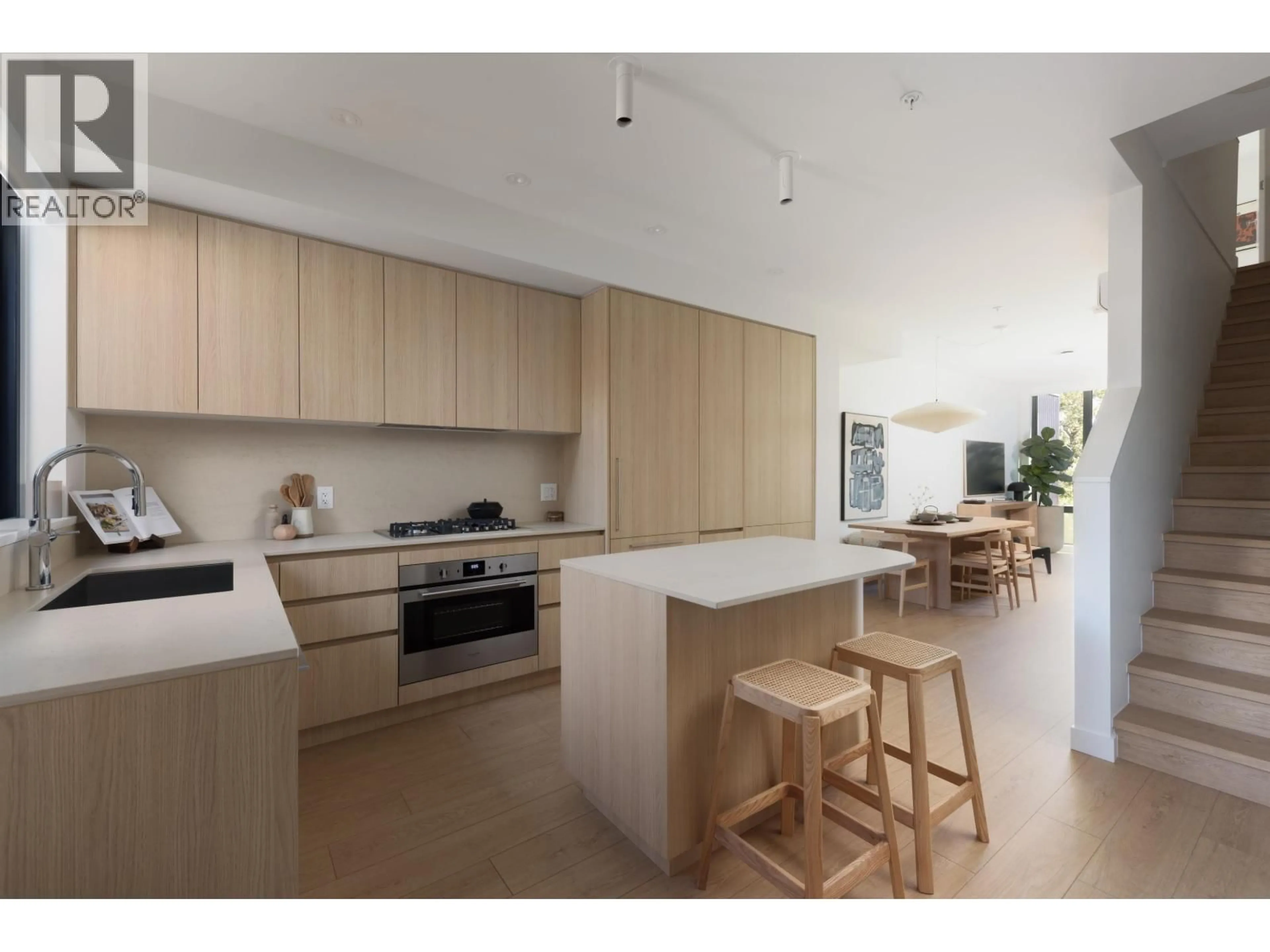 Open concept kitchen, unknown for 142 - 2880 NANAIMO STREET, Vancouver British Columbia V5M2E1