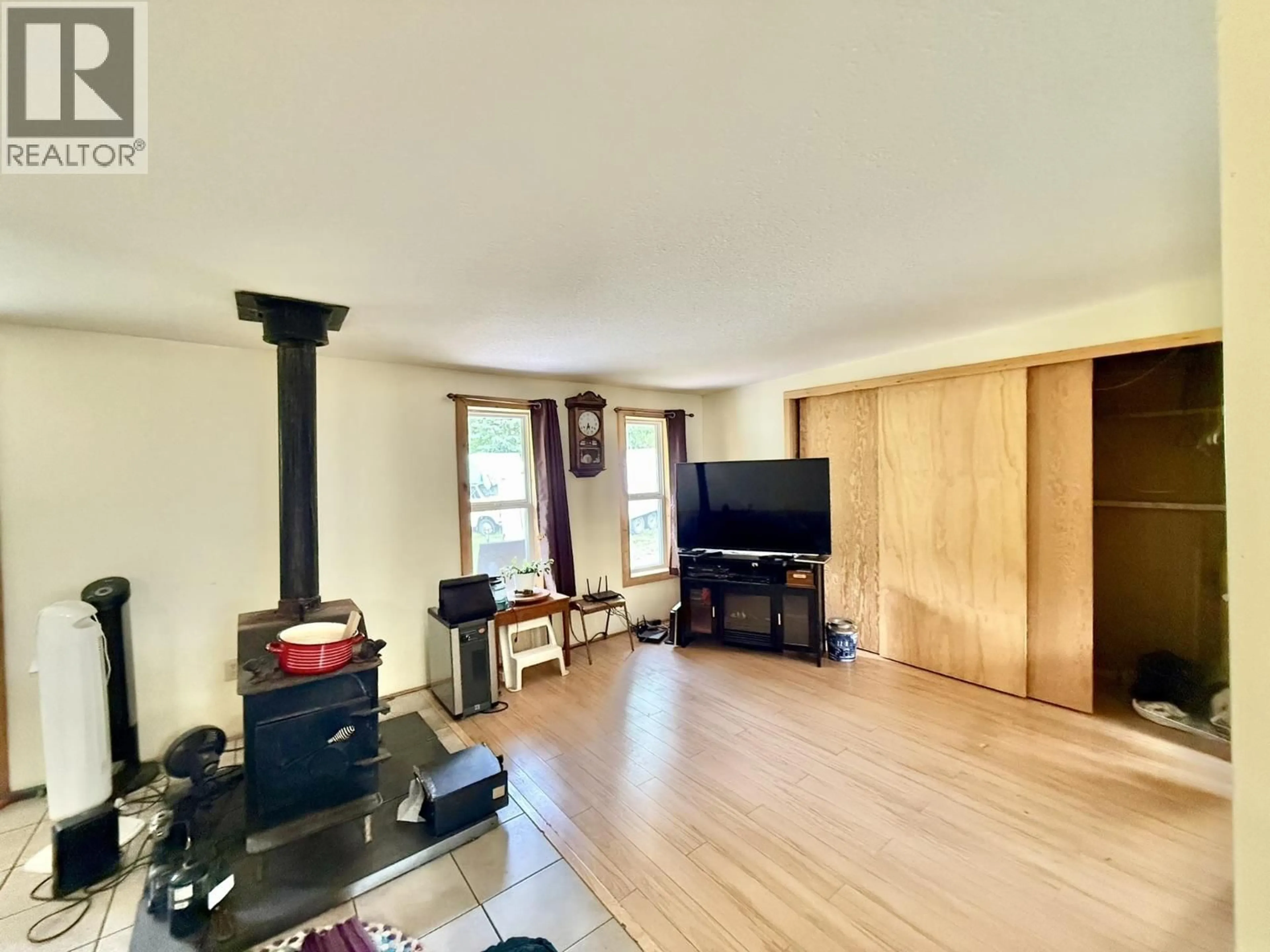 A pic of a room for 1232 MARSH ROAD, Quesnel British Columbia V2J6H3