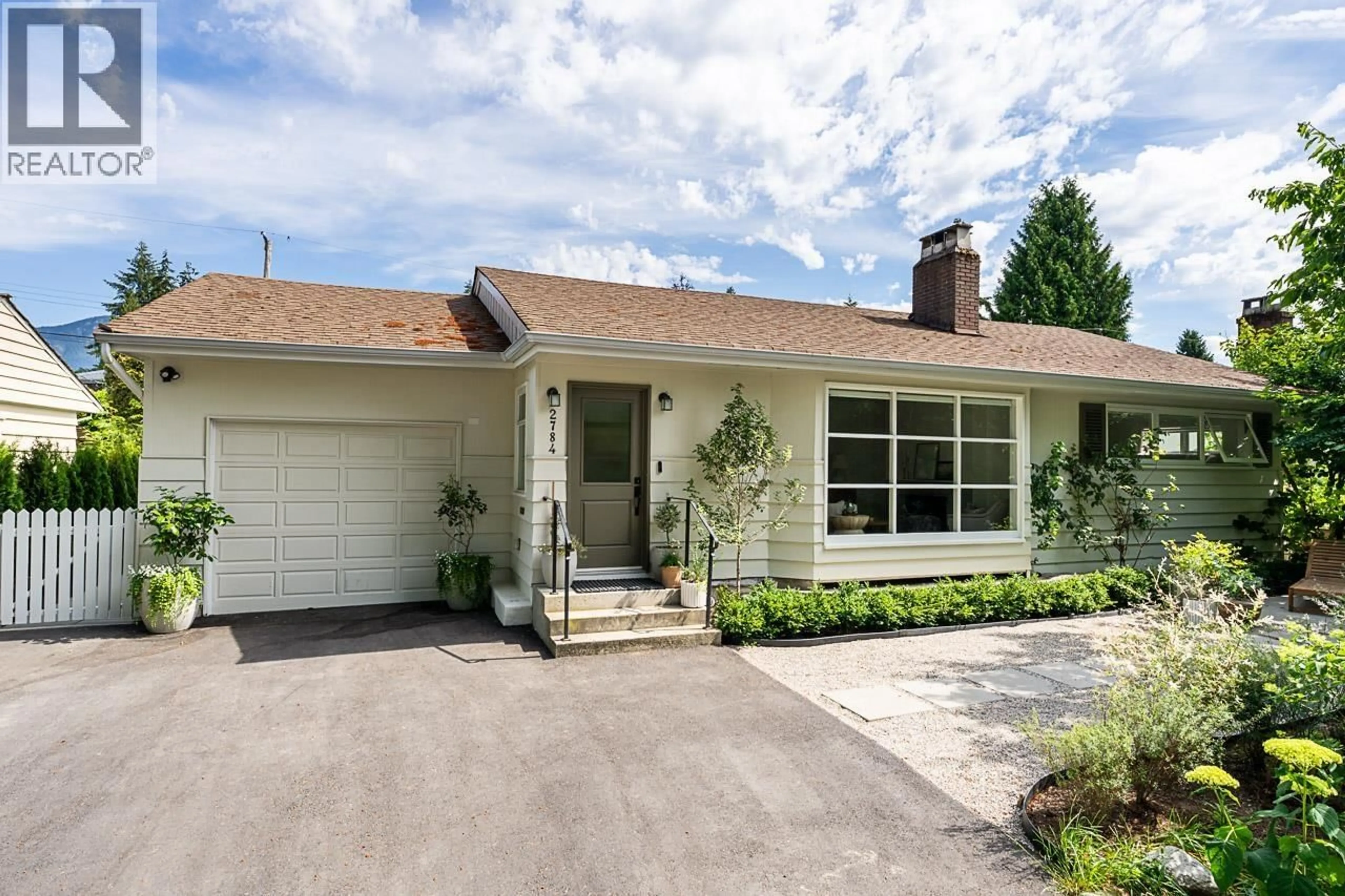 Home with brick exterior material, street for 2784 CRESCENTVIEW DRIVE, North Vancouver British Columbia V7R2V1