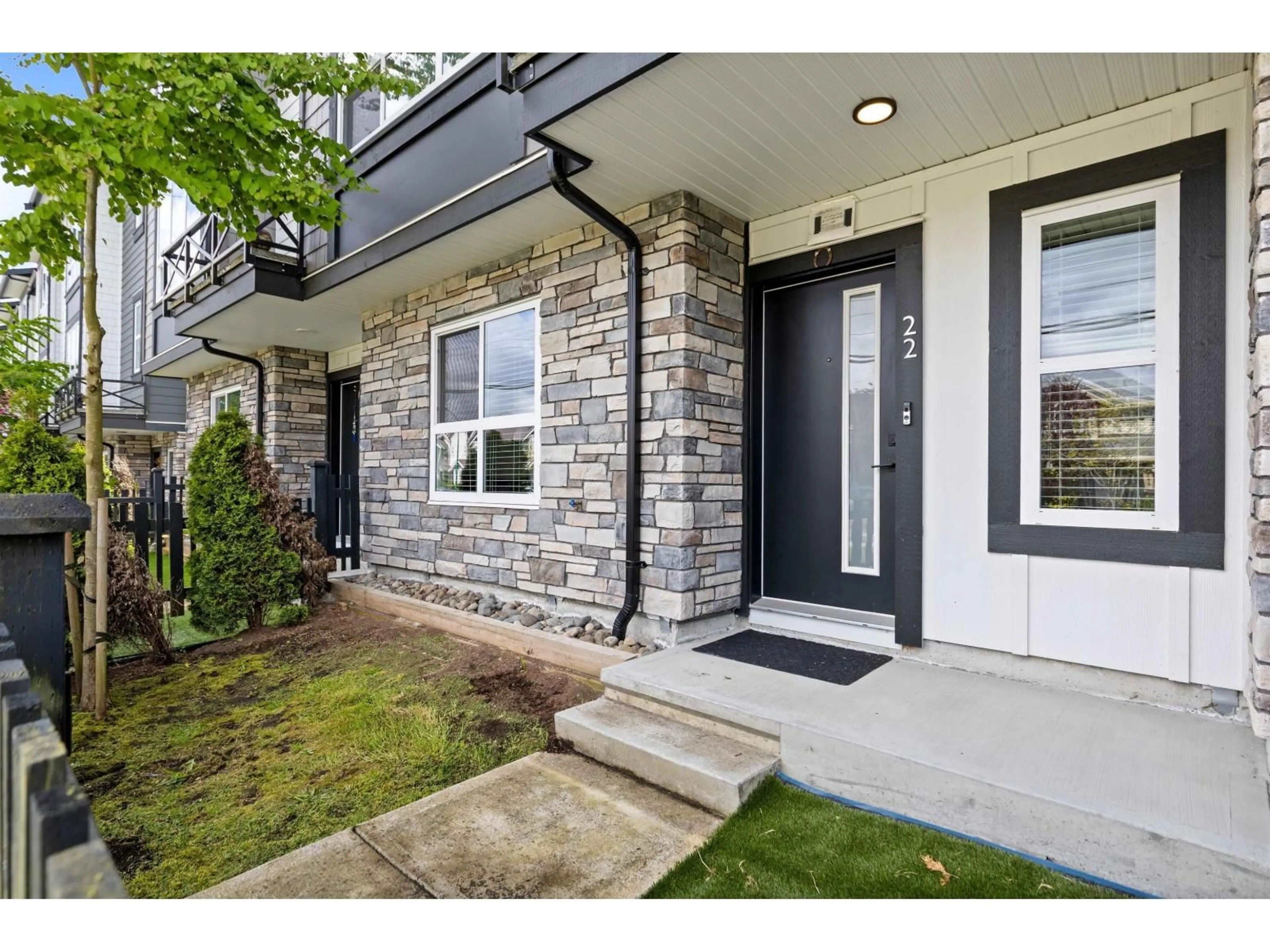 Unknown for 22 - 19255 ALOHA DRIVE, Surrey British Columbia V4N6T8