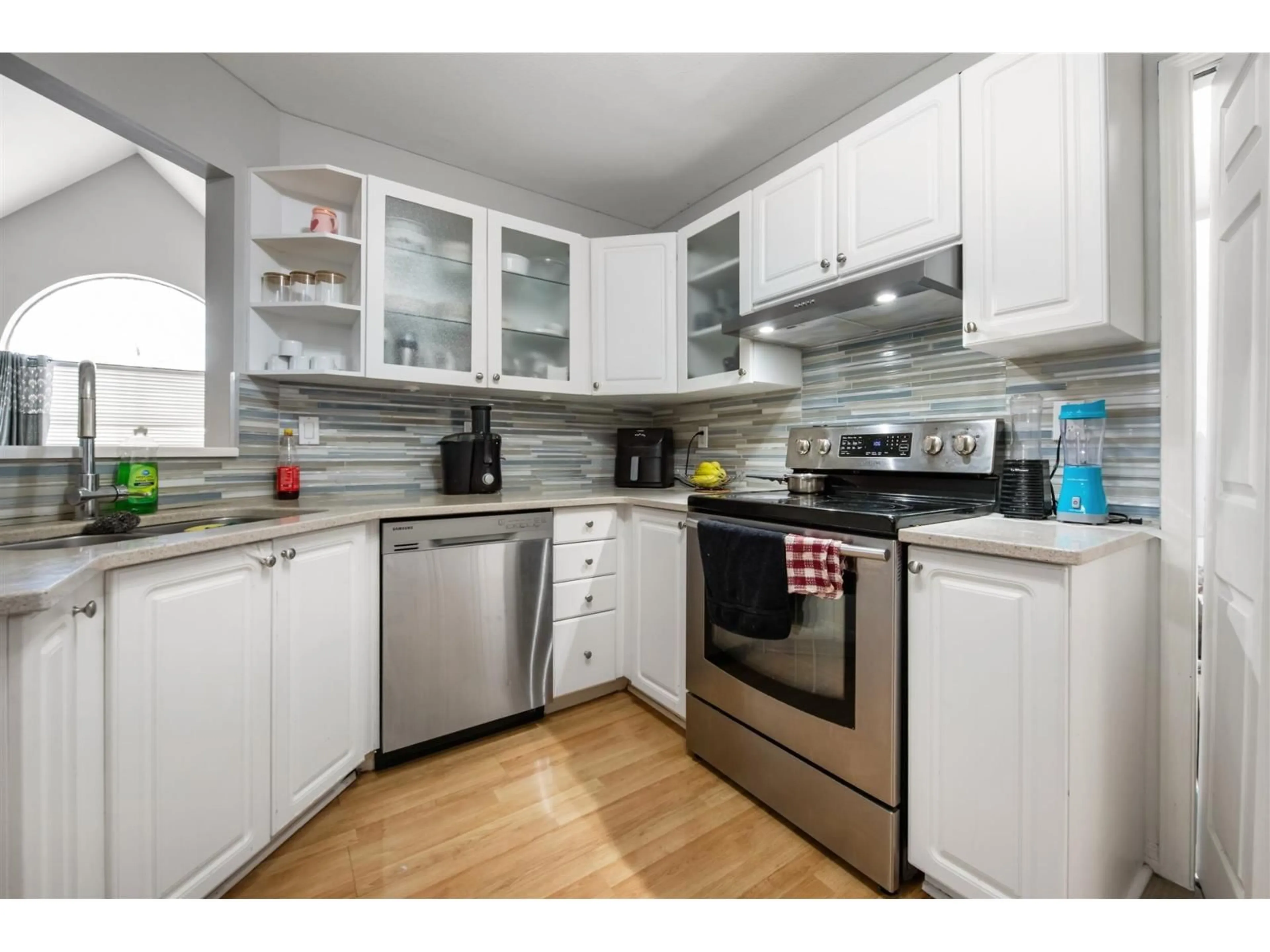 Unknown for 301 - 7151 121 STREET SOUTH, Surrey British Columbia V3W0E7