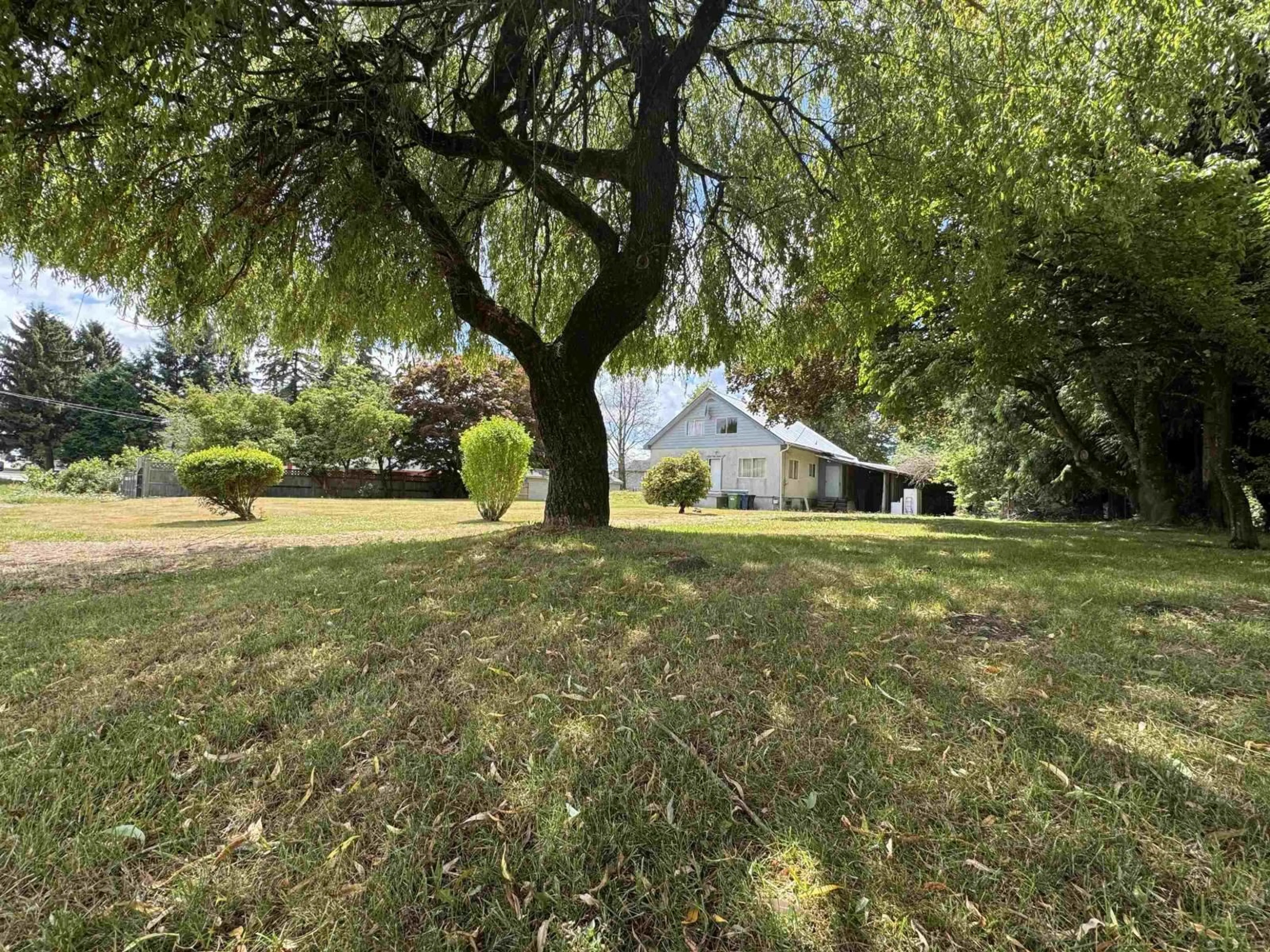 A pic from outside/outdoor area/front of a property/back of a property/a pic from drone, unknown for 3177 LEFEUVRE ROAD, Abbotsford British Columbia V4X1M5