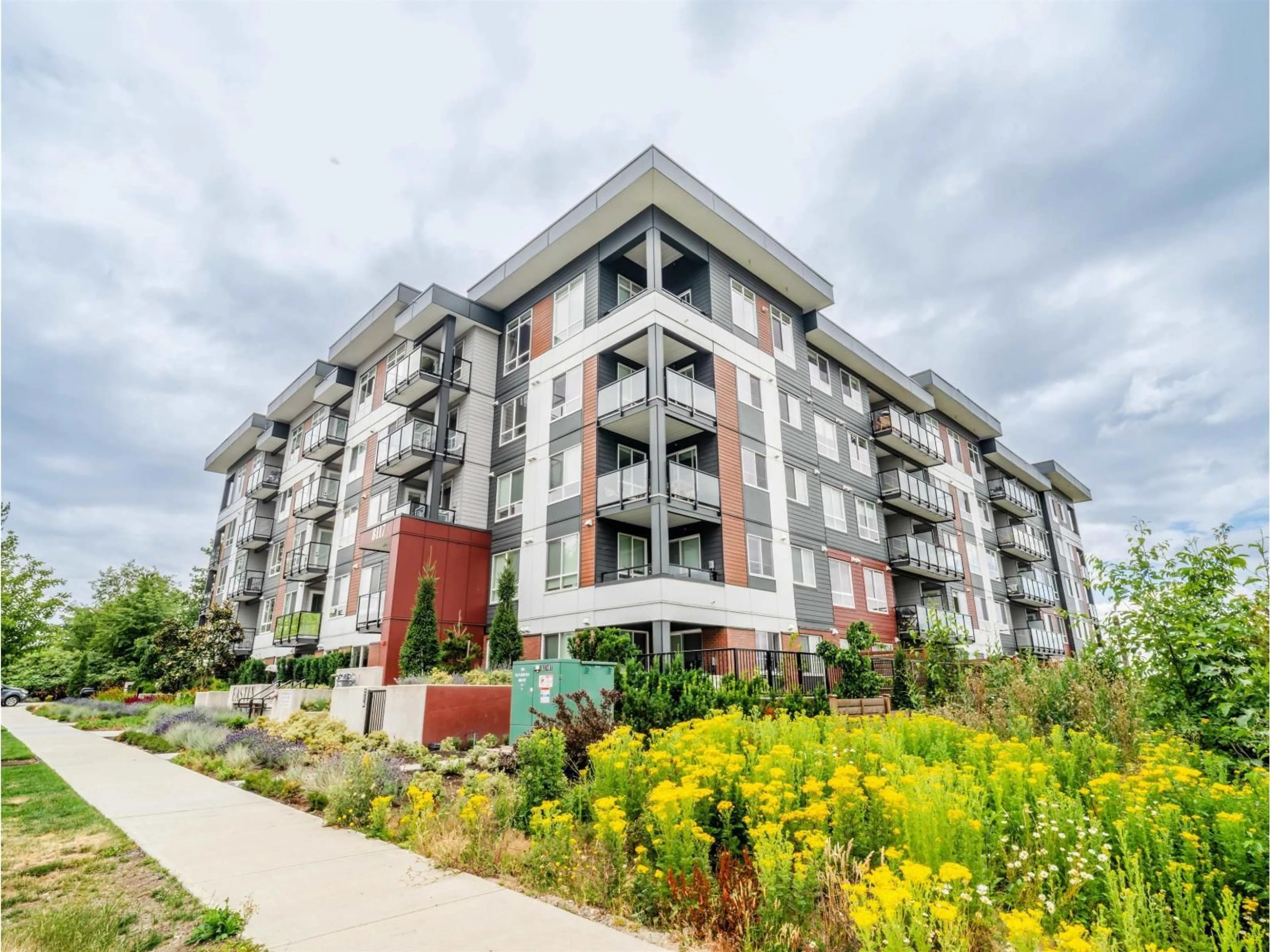 Unknown for 206 - 8117 200A STREET, Langley British Columbia V2Y3W9