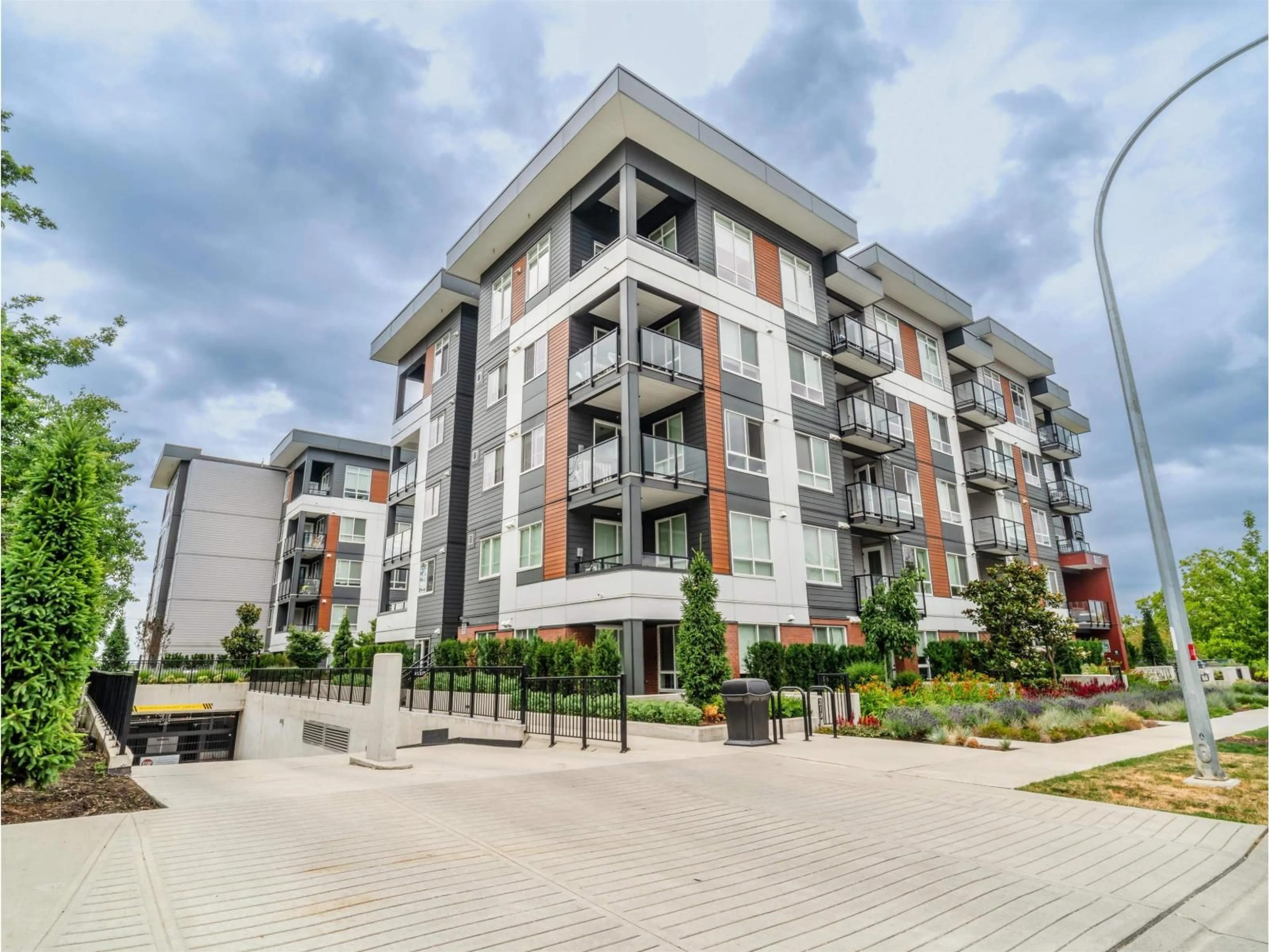 Unknown for 206 - 8117 200A STREET, Langley British Columbia V2Y3W9