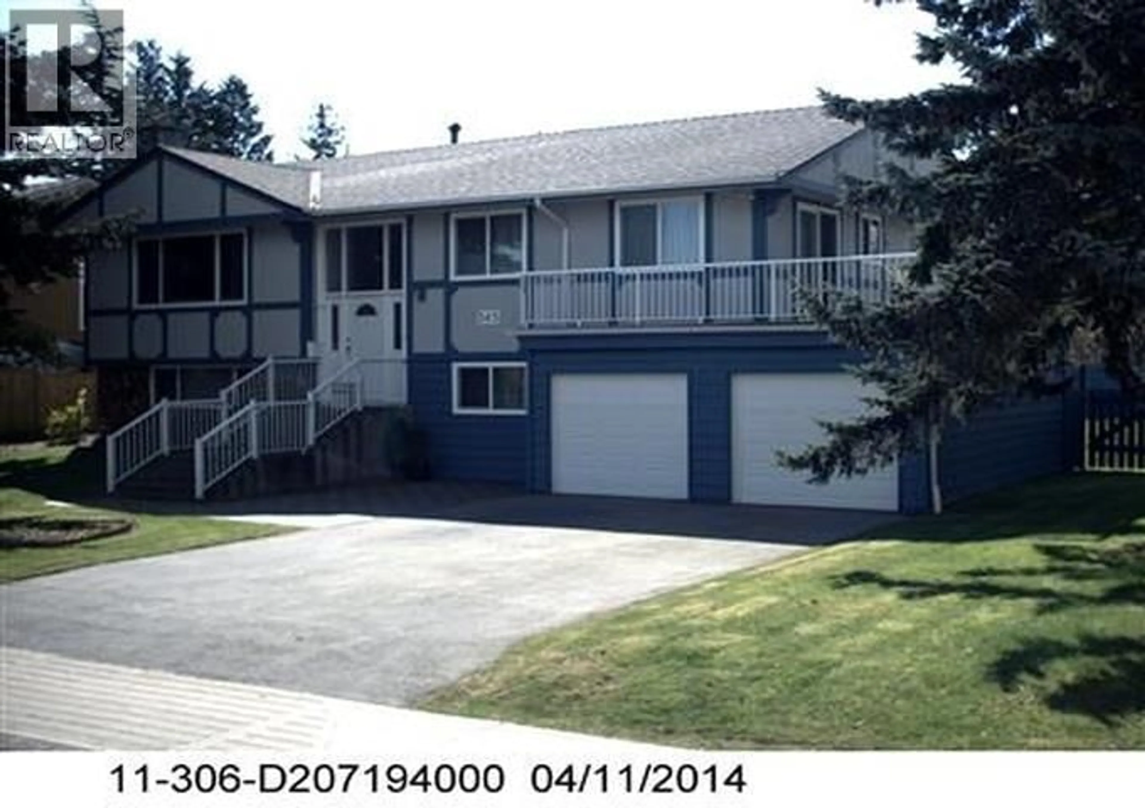Home with vinyl exterior material, street for 565 MILSOM WYND, Delta British Columbia V4M2T6