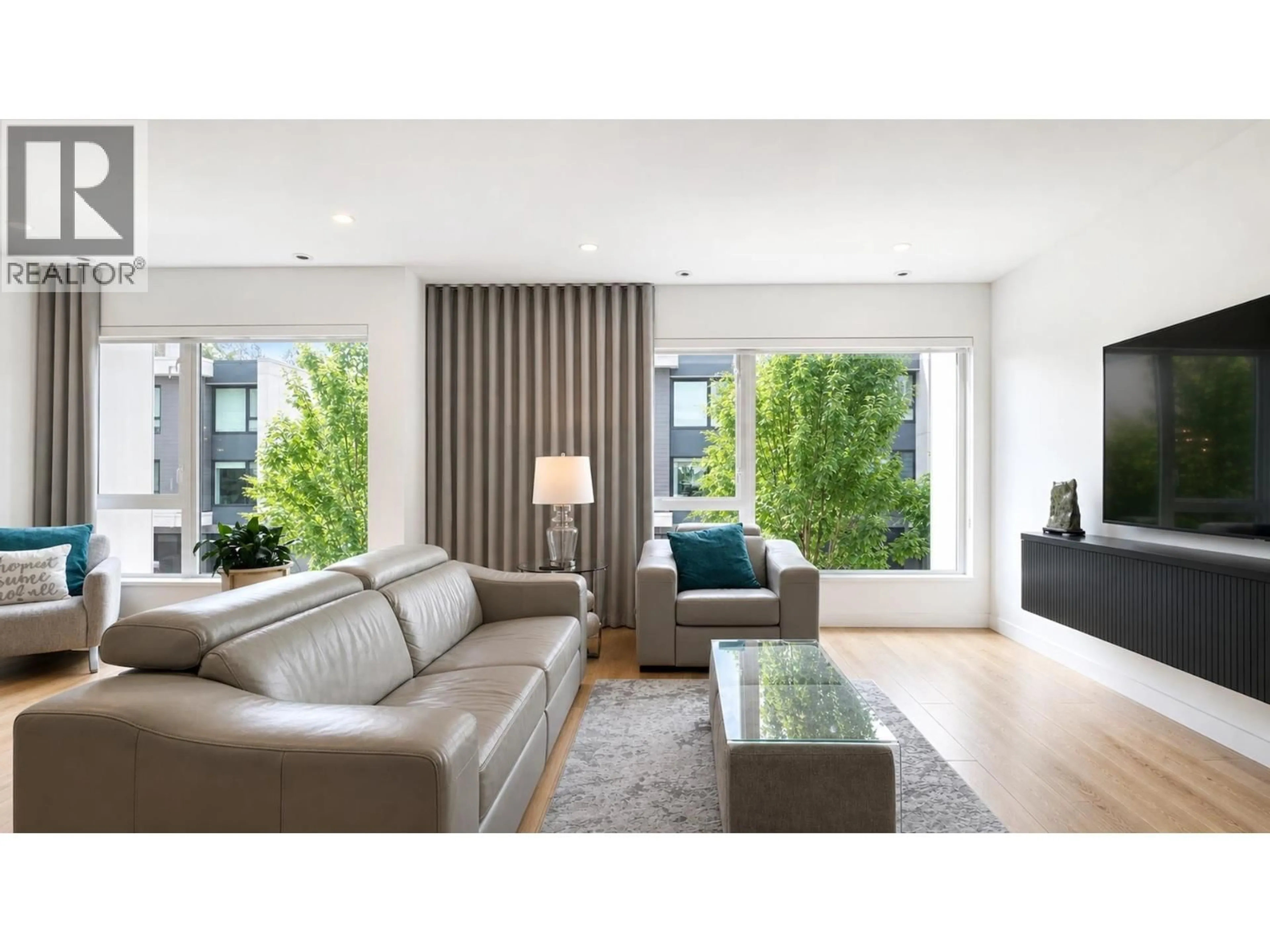 Living room with furniture, unknown for 79 - 590 LILE DRIVE, North Vancouver British Columbia V7G0B2