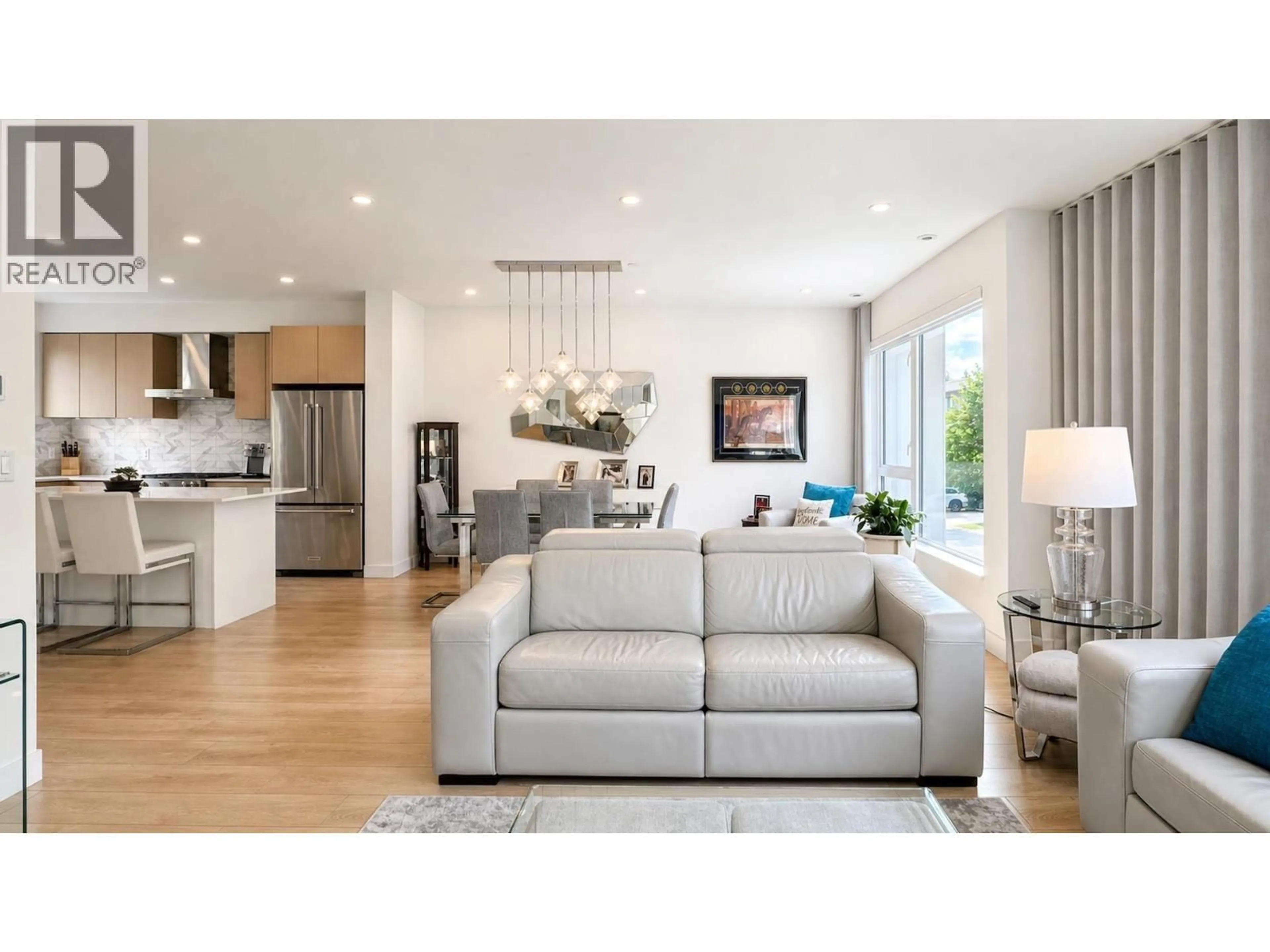 Living room with furniture, unknown for 79 - 590 LILE DRIVE, North Vancouver British Columbia V7G0B2