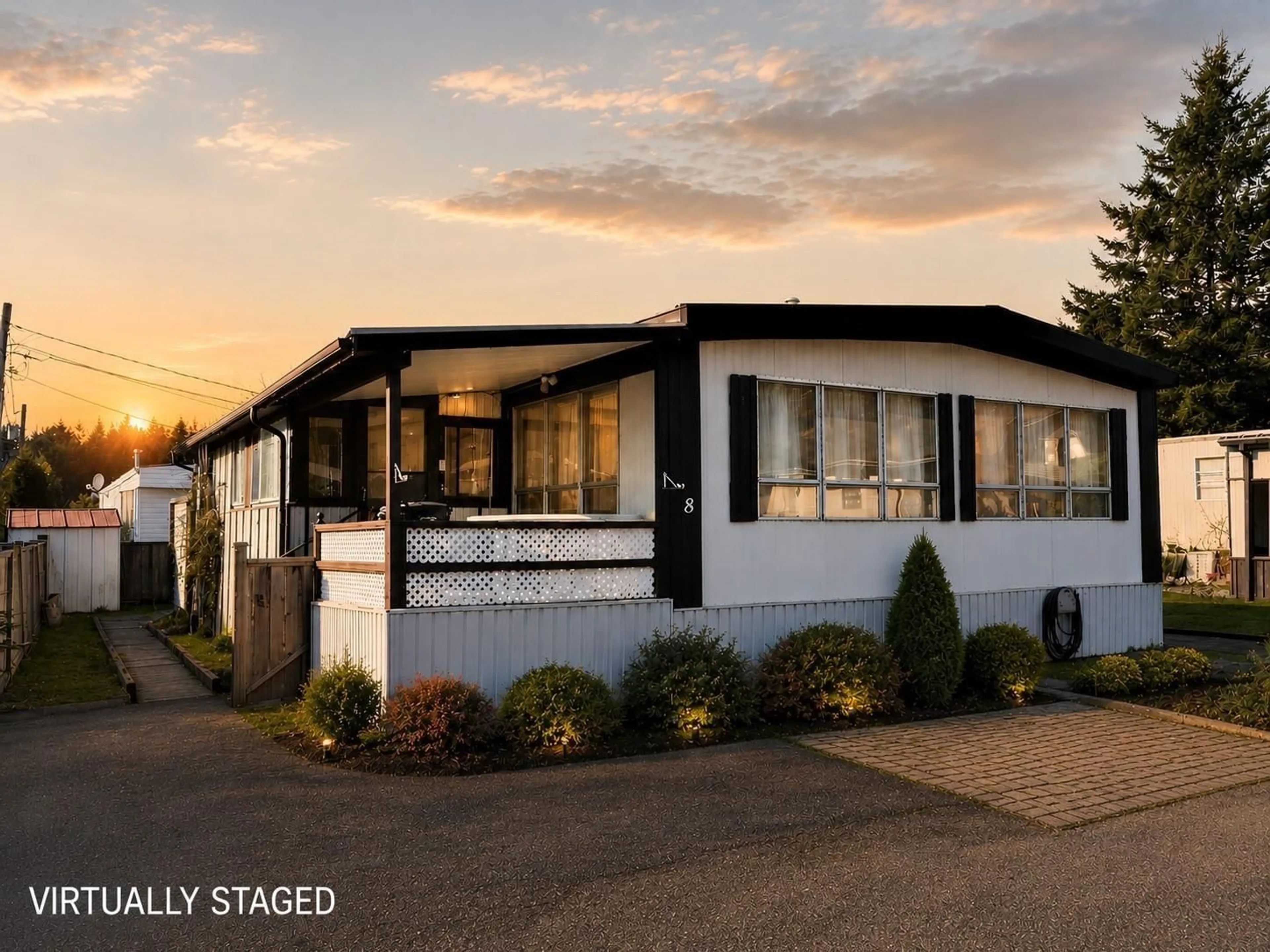 Home with vinyl exterior material, street for 8 - 3031 200 STREET, Langley British Columbia V2Z1N5