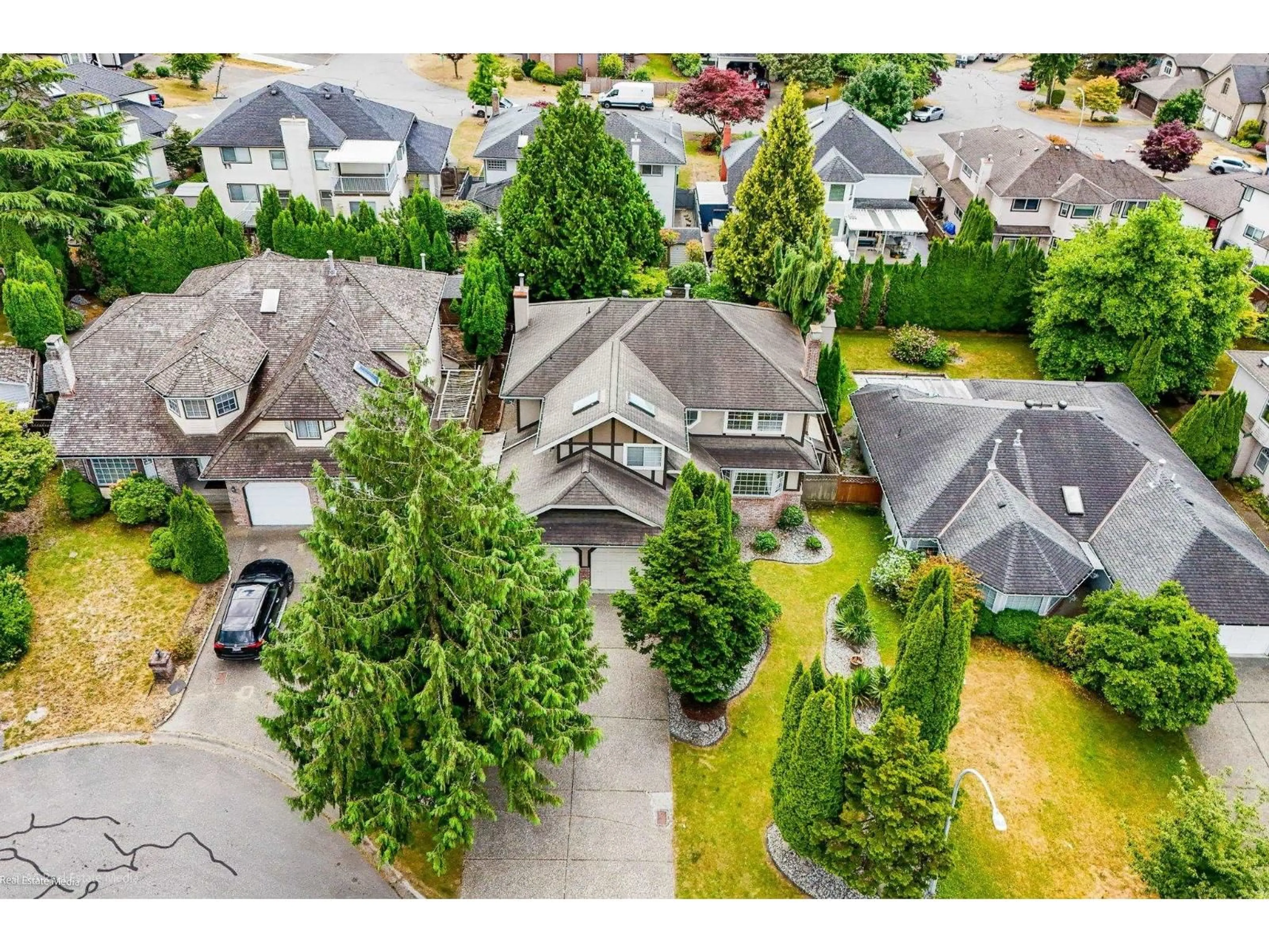 A pic from outside/outdoor area/front of a property/back of a property/a pic from drone, street for 12460 63A AVENUE, Surrey British Columbia V3X2C7