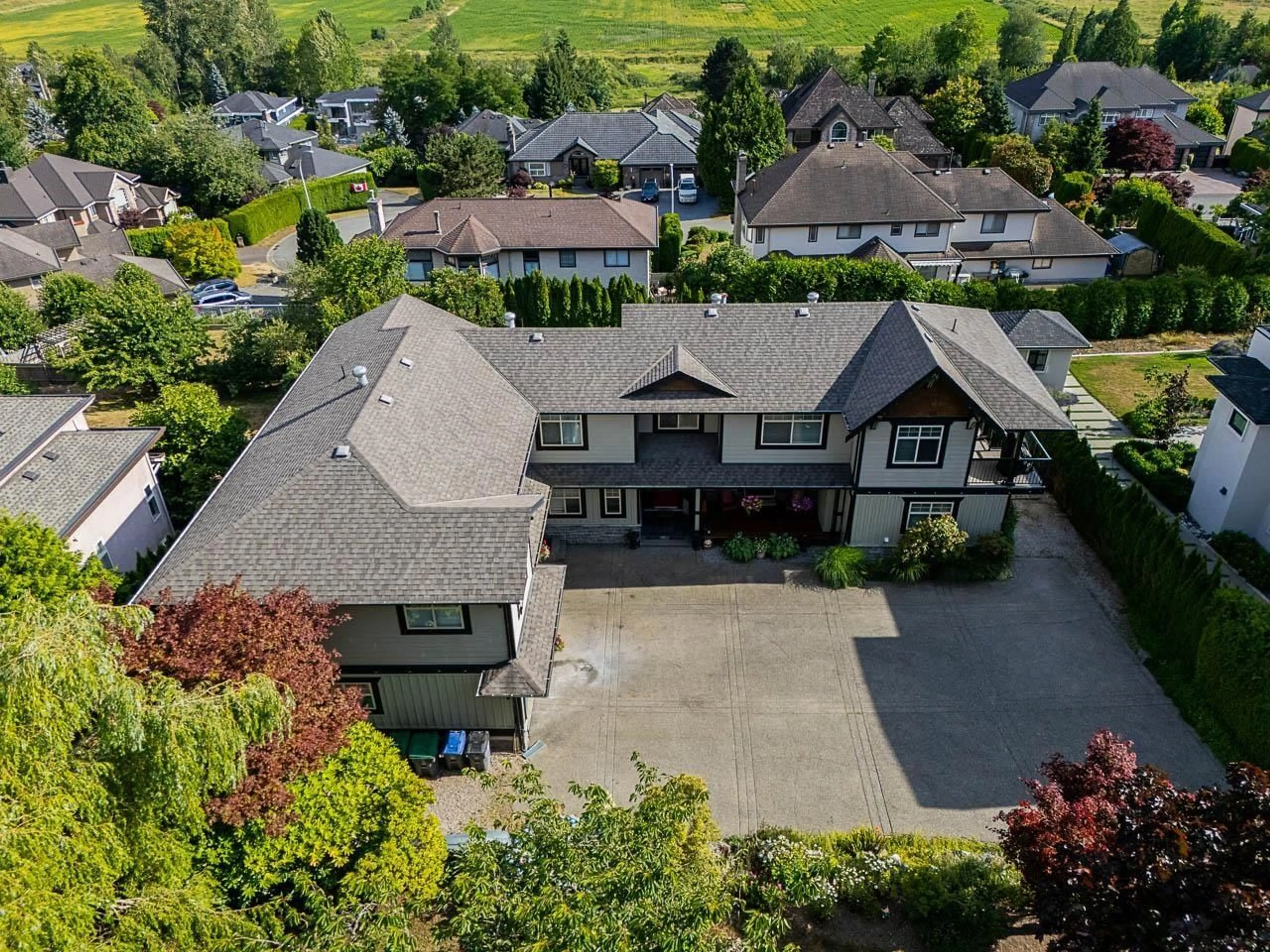 A pic from outside/outdoor area/front of a property/back of a property/a pic from drone, unknown for 16592 78 AVENUE, Surrey British Columbia V4N0L6