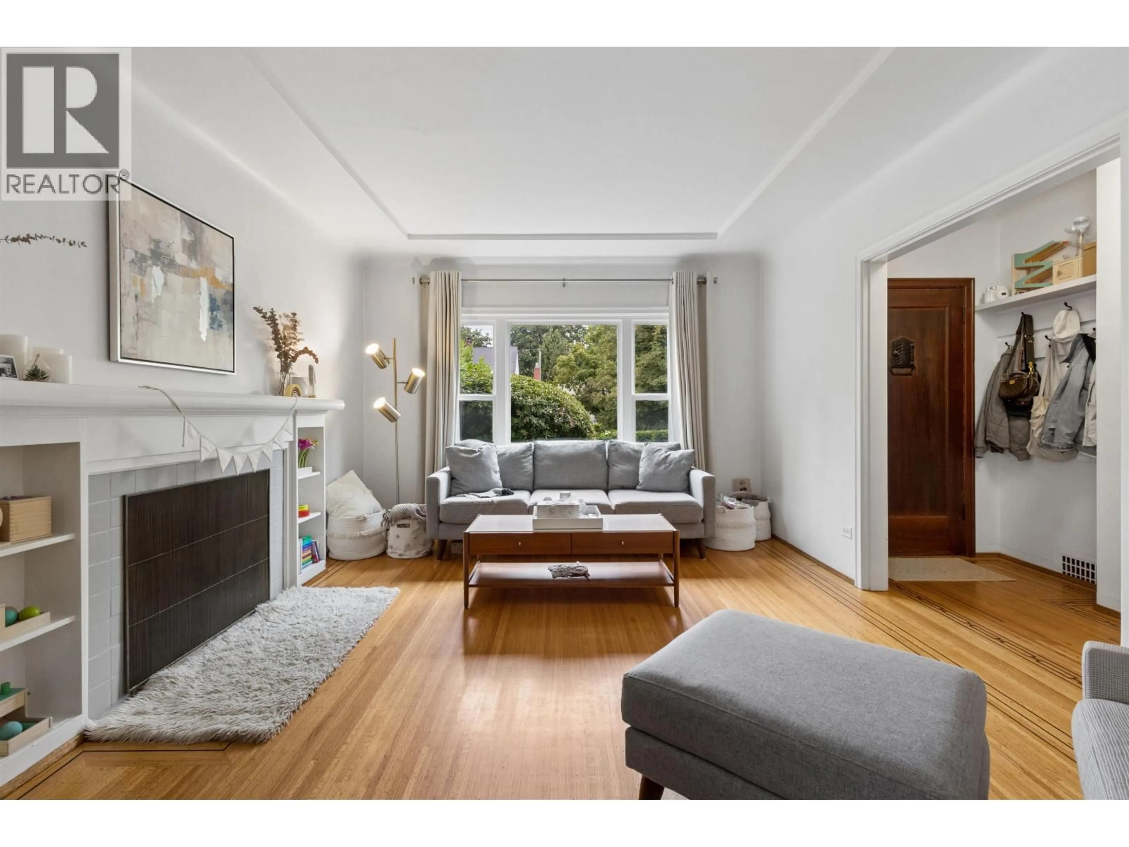 Living room with furniture, unknown for 2966 33RD AVENUE, Vancouver British Columbia V6N2G5