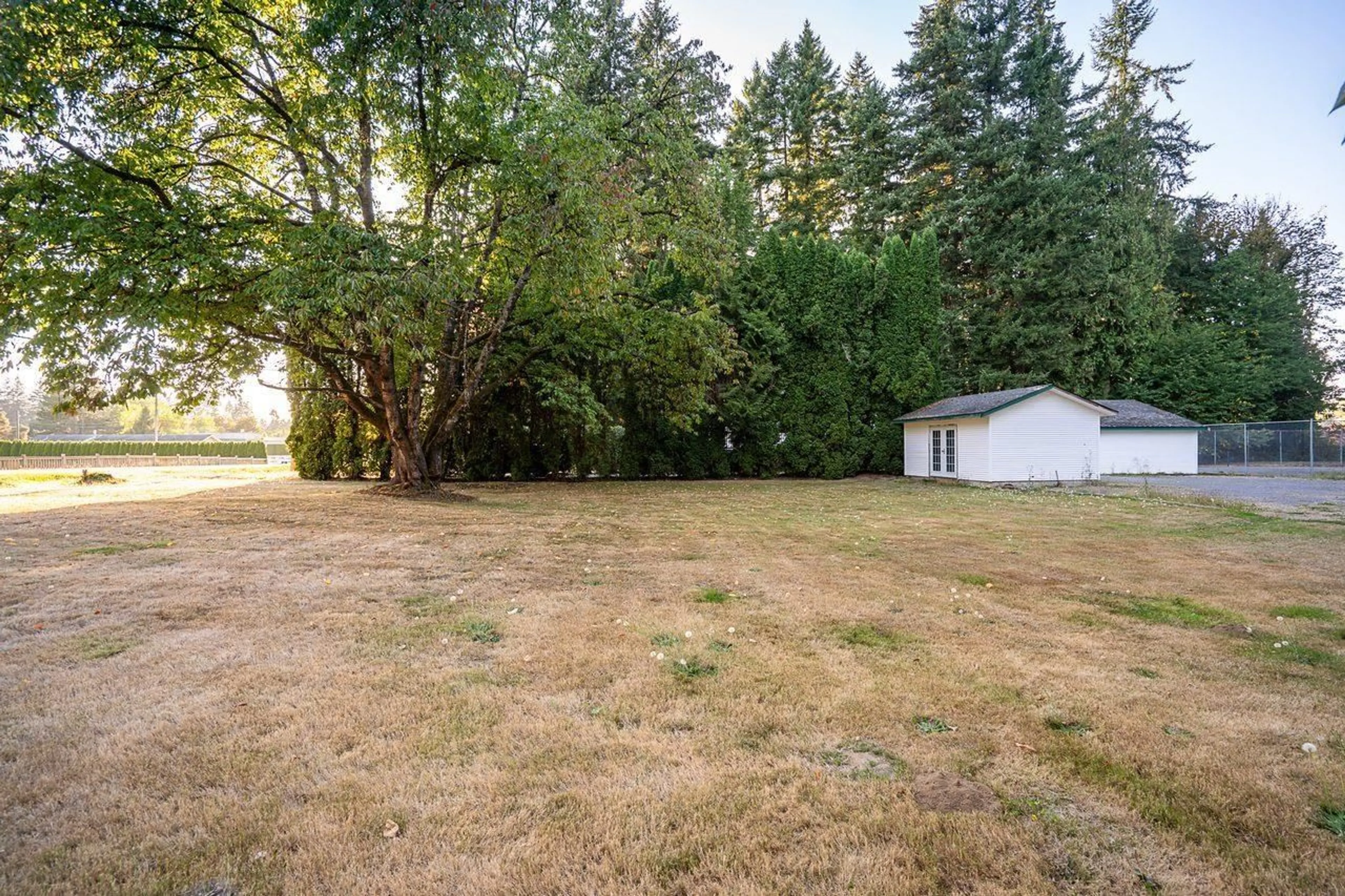 Unknown for 23523 47 AVENUE, Langley British Columbia V2Z2S3