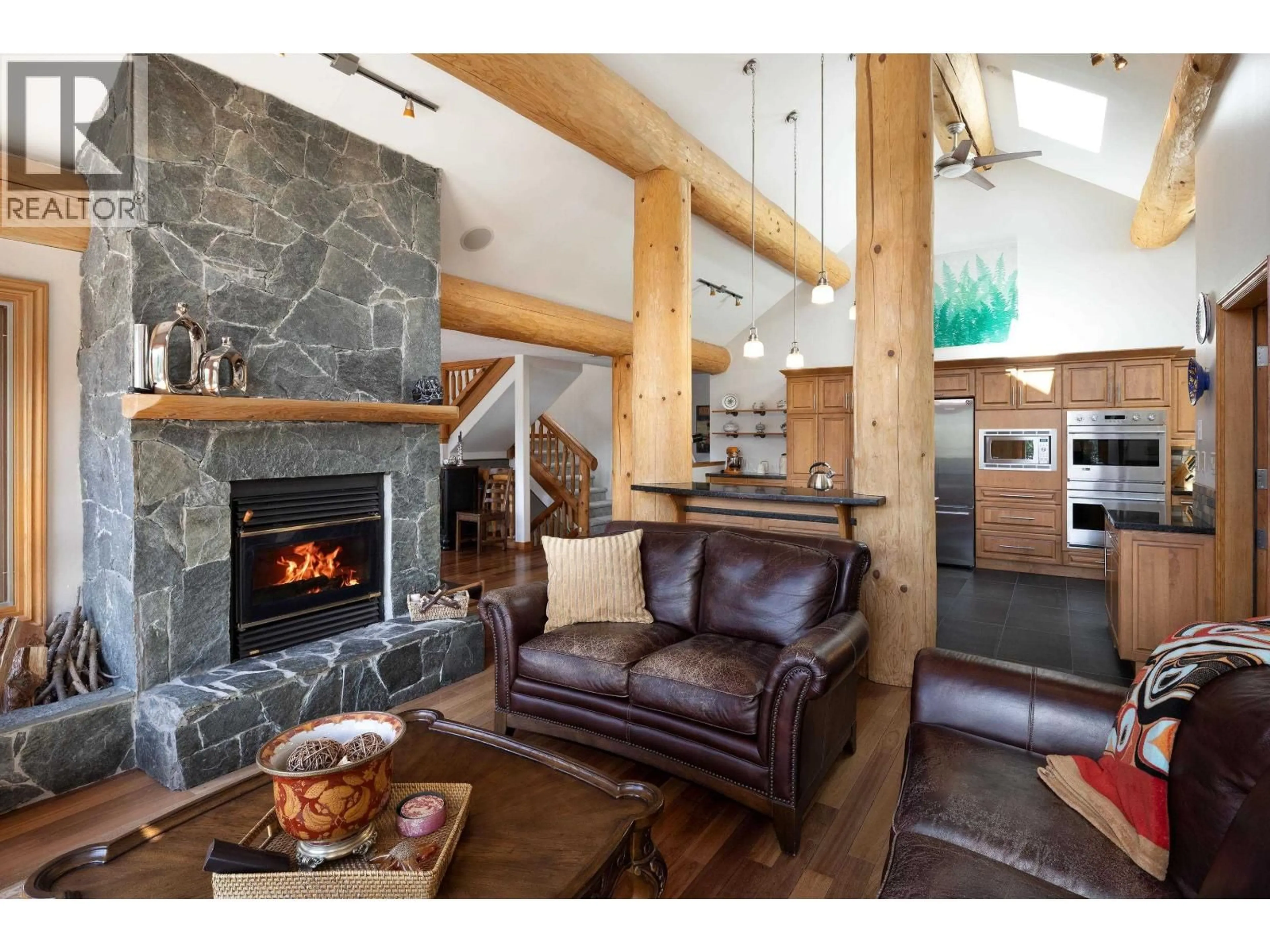 Lobby for 9503 EMERALD DRIVE, Whistler British Columbia V8E0G5