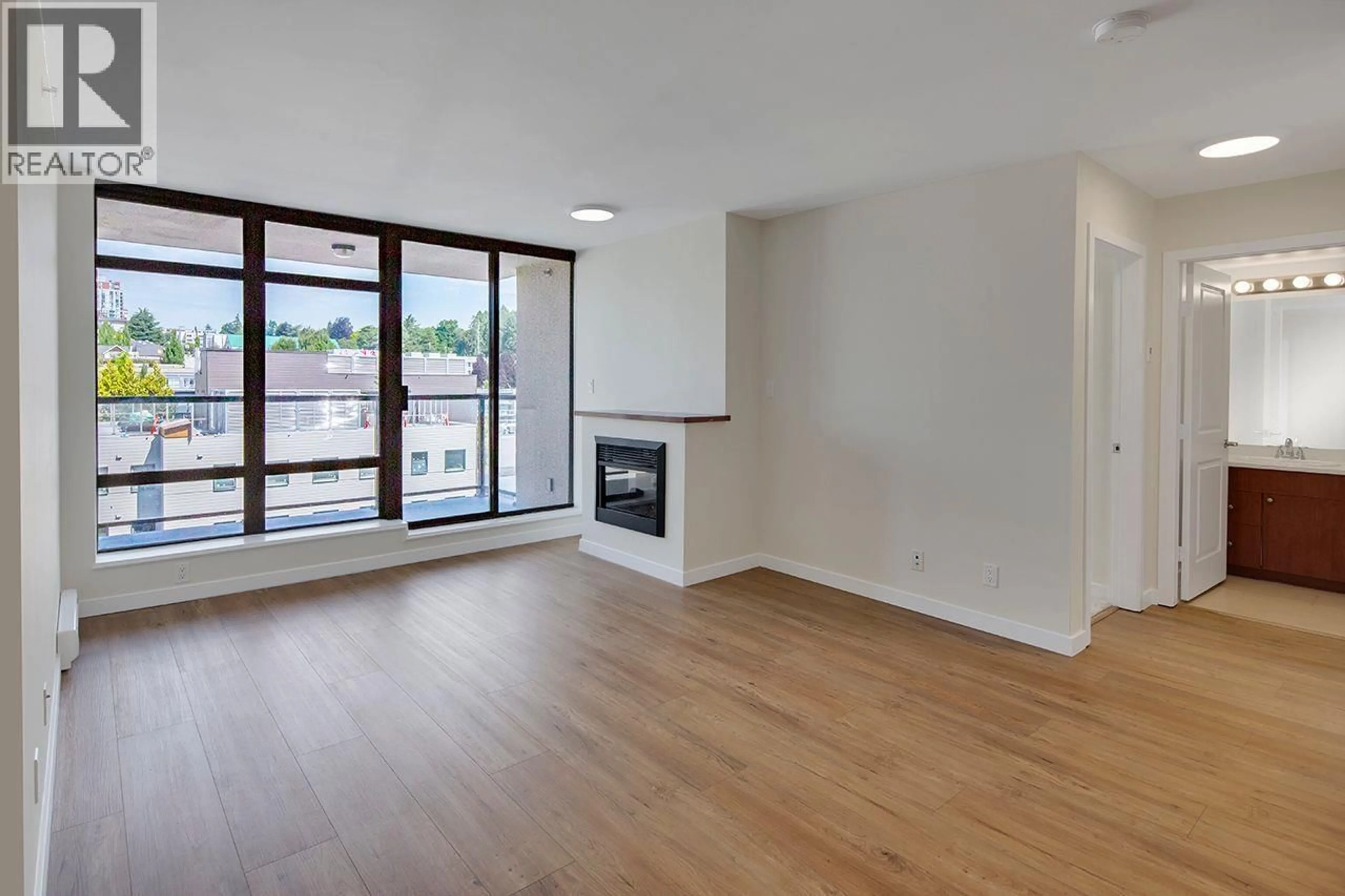 A pic of a room for 1101 - 610 VICTORIA STREET, New Westminster British Columbia V3M0A5
