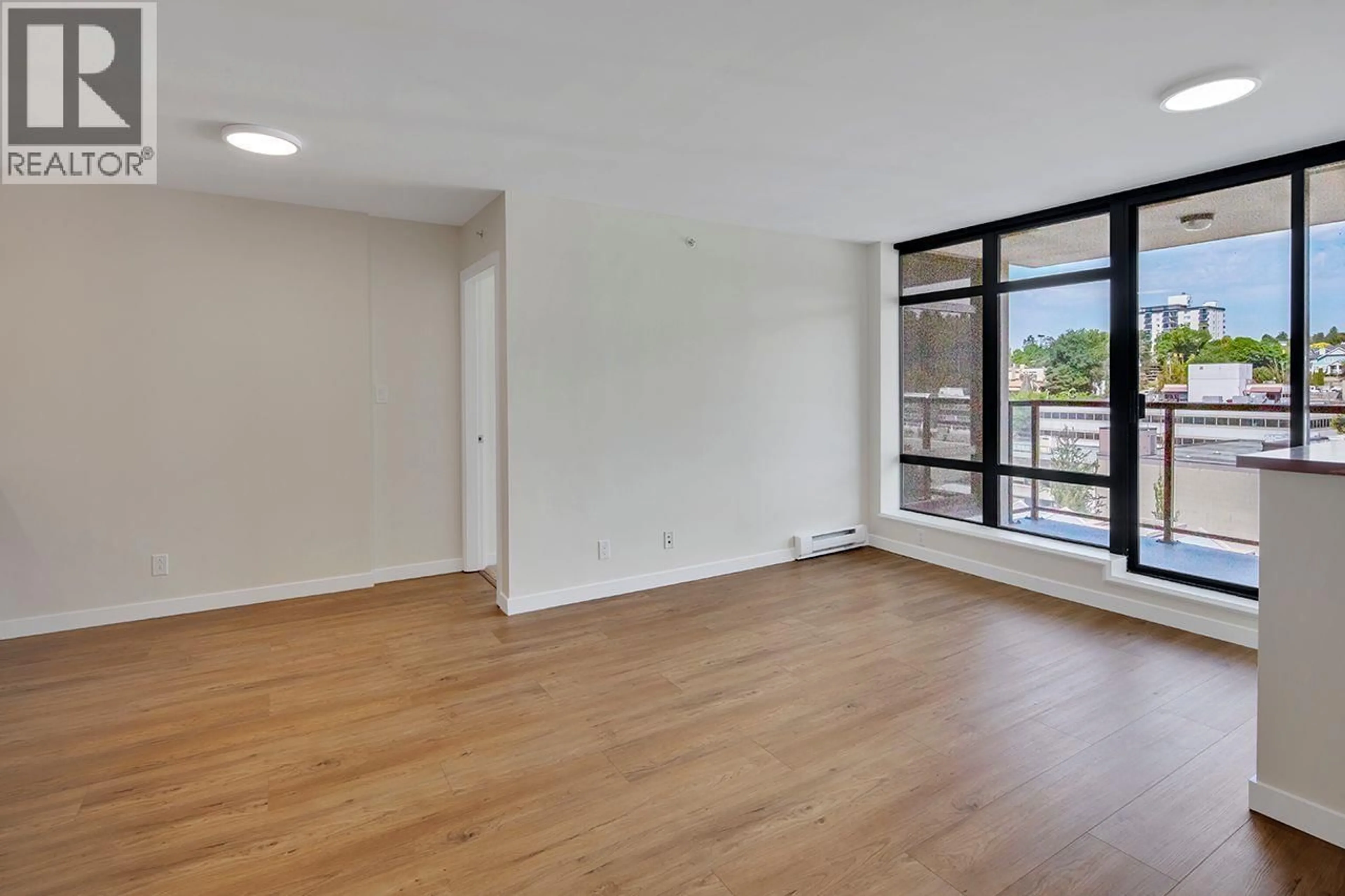 A pic of a room for 1101 - 610 VICTORIA STREET, New Westminster British Columbia V3M0A5