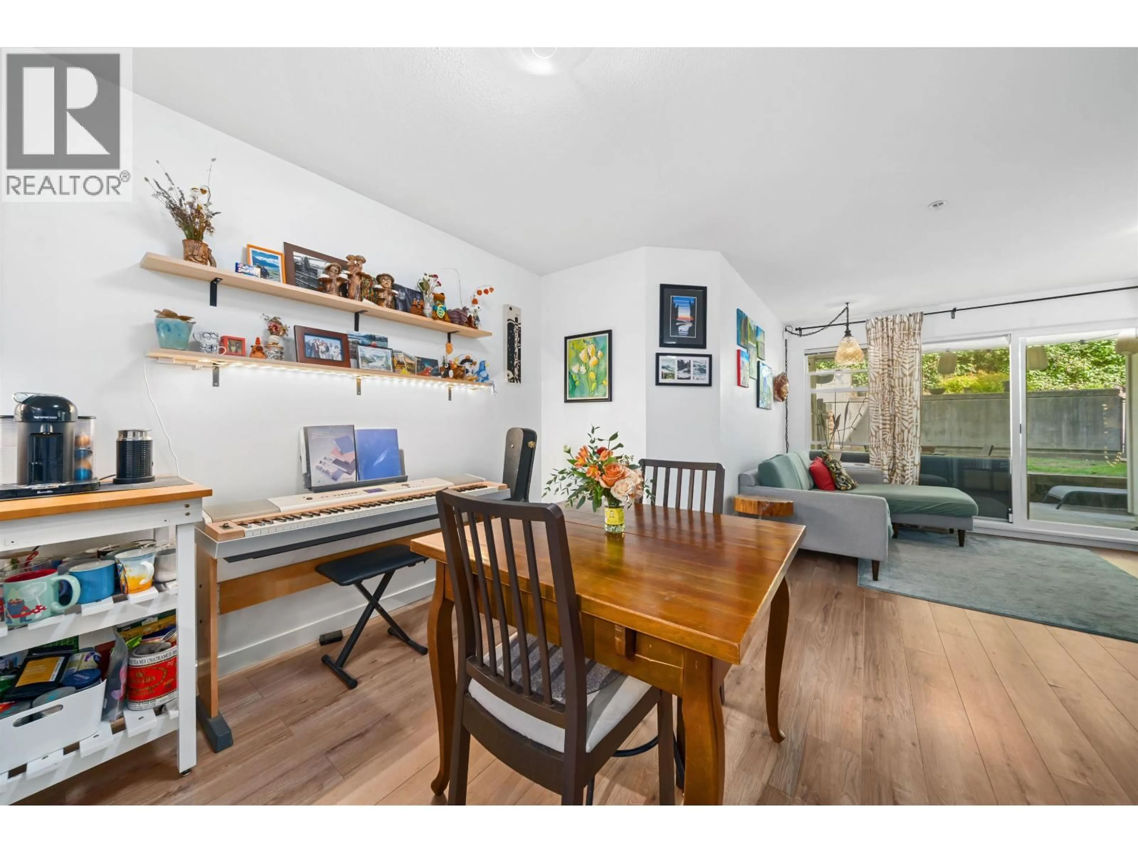 A pic of a room for 203 - 4833 BRENTWOOD DRIVE, Burnaby British Columbia V5C0C3