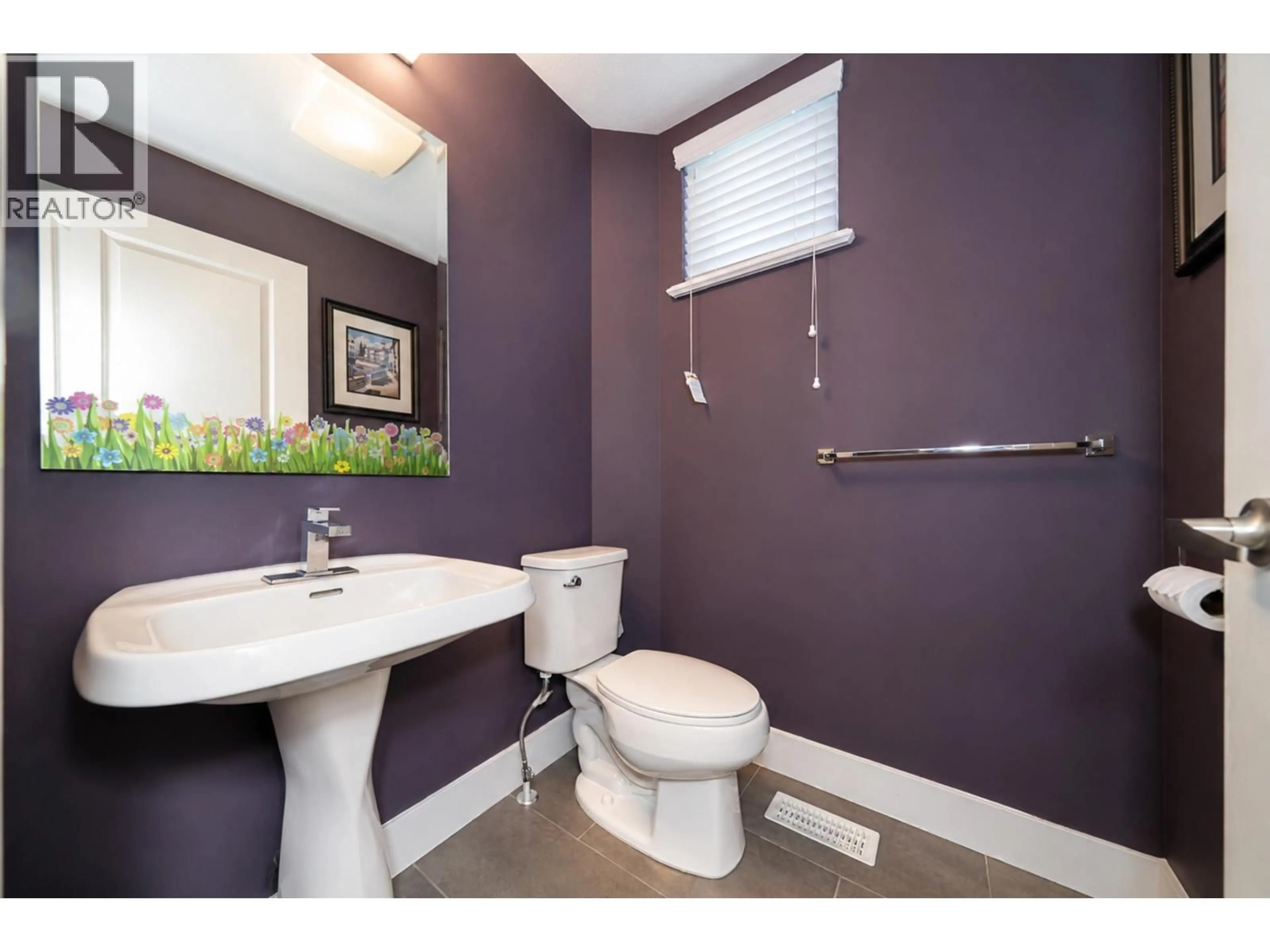 Standard bathroom, unknown for 10499 MCEACHERN STREET, Maple Ridge British Columbia V2W0H8